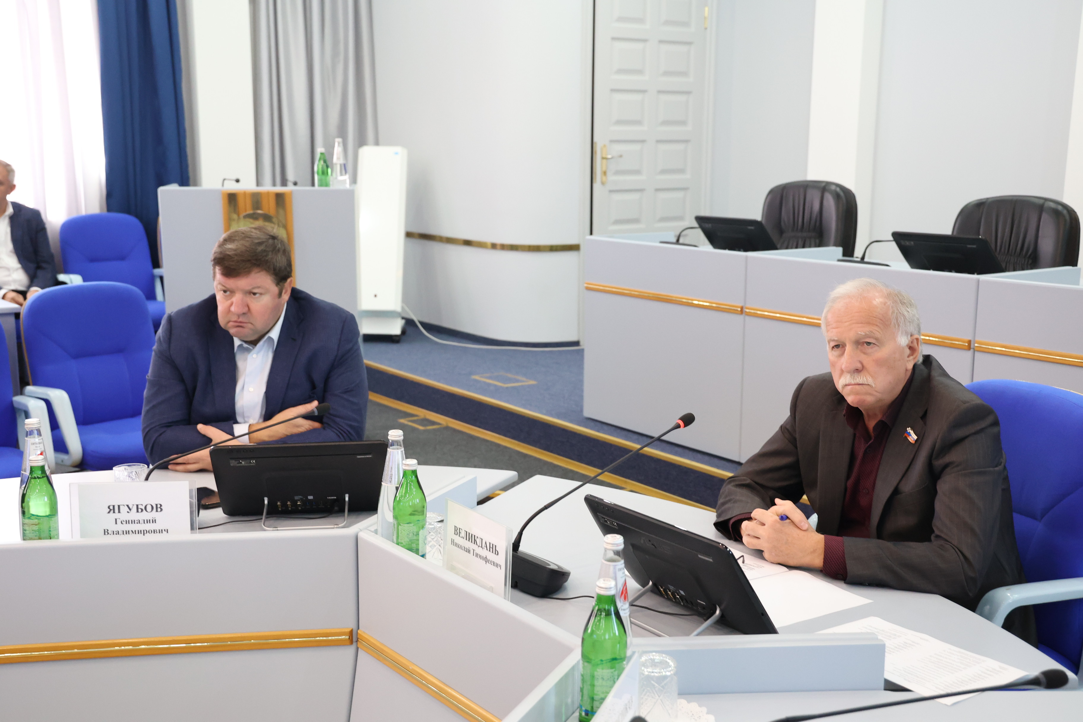 В комитетах Думы Ставрополья продолжается законотворческая работа