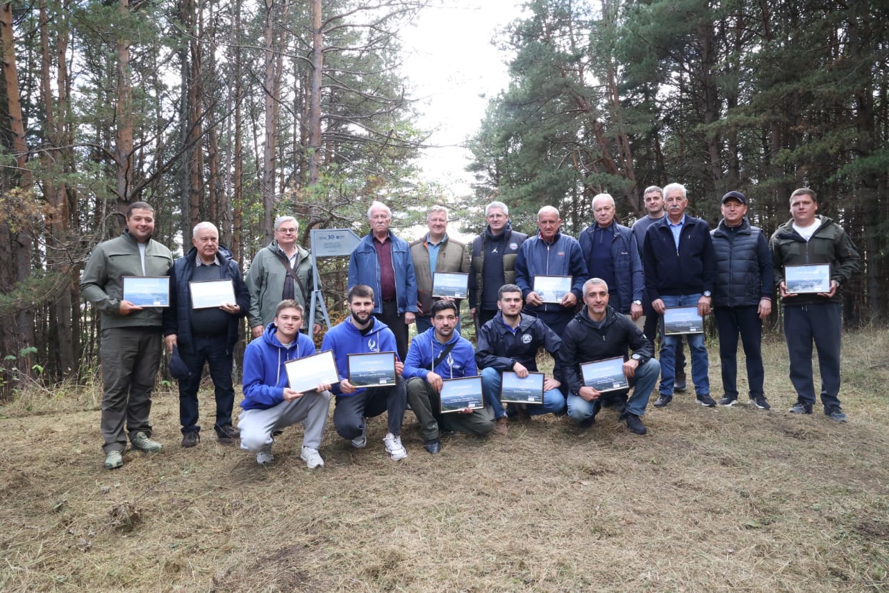 Памятный знак в честь 30-летия краевой Думы установлен на горе Университетской – наивысшей точке Ставрополья