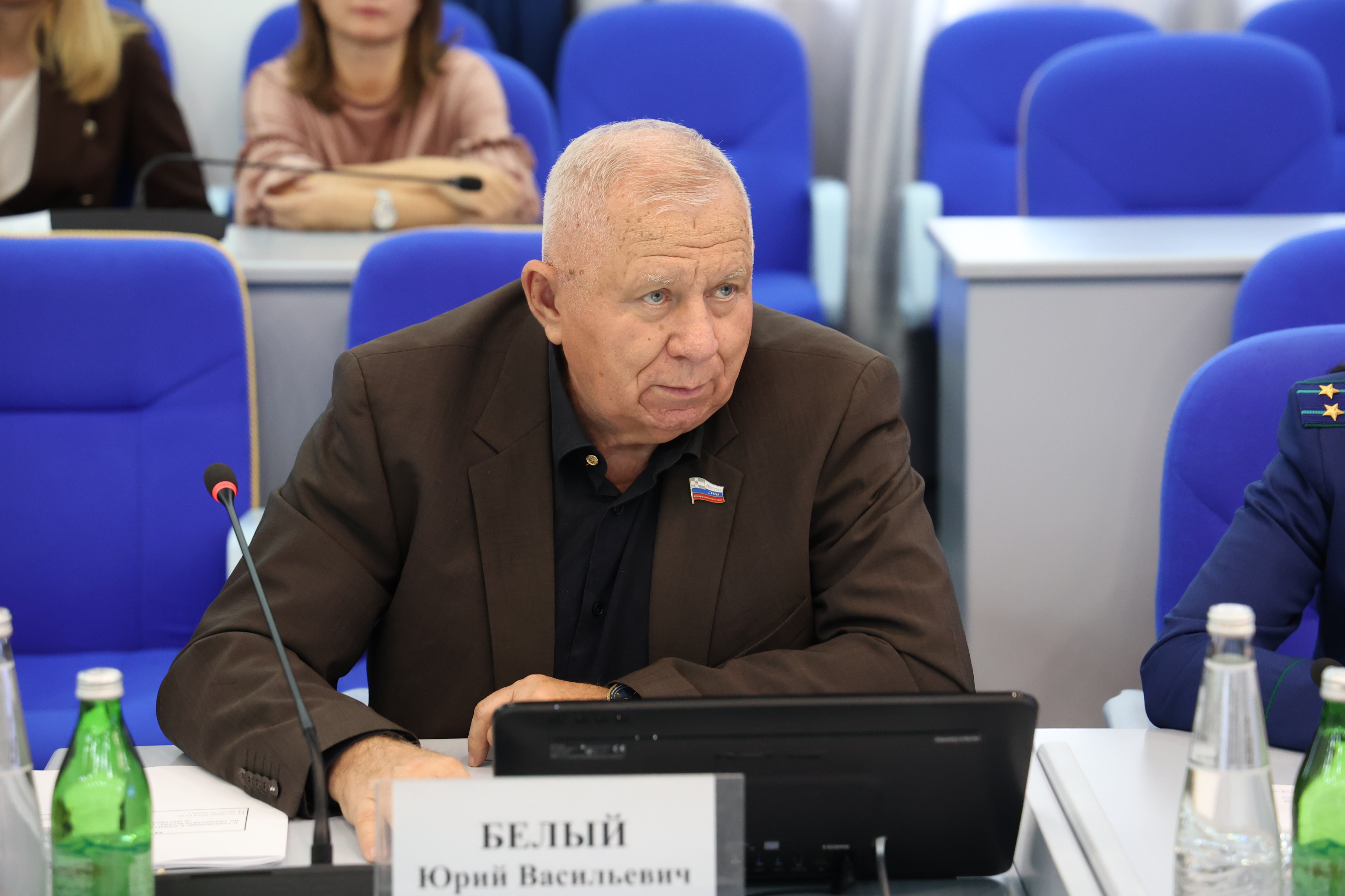 Краевые депутаты рассмотрели корректировки в закон о противодействии коррупции на Ставрополье
