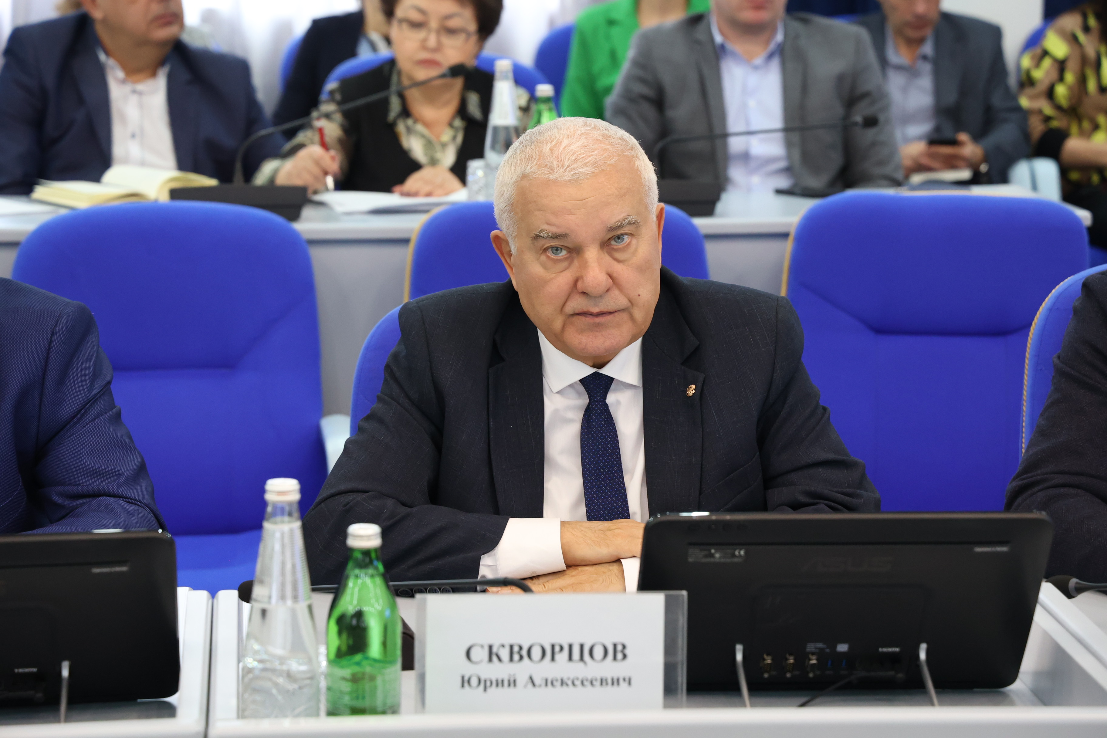 Комитеты Думы Ставрополья приступили к рассмотрению законопроекта о бюджете по профильным направлениям