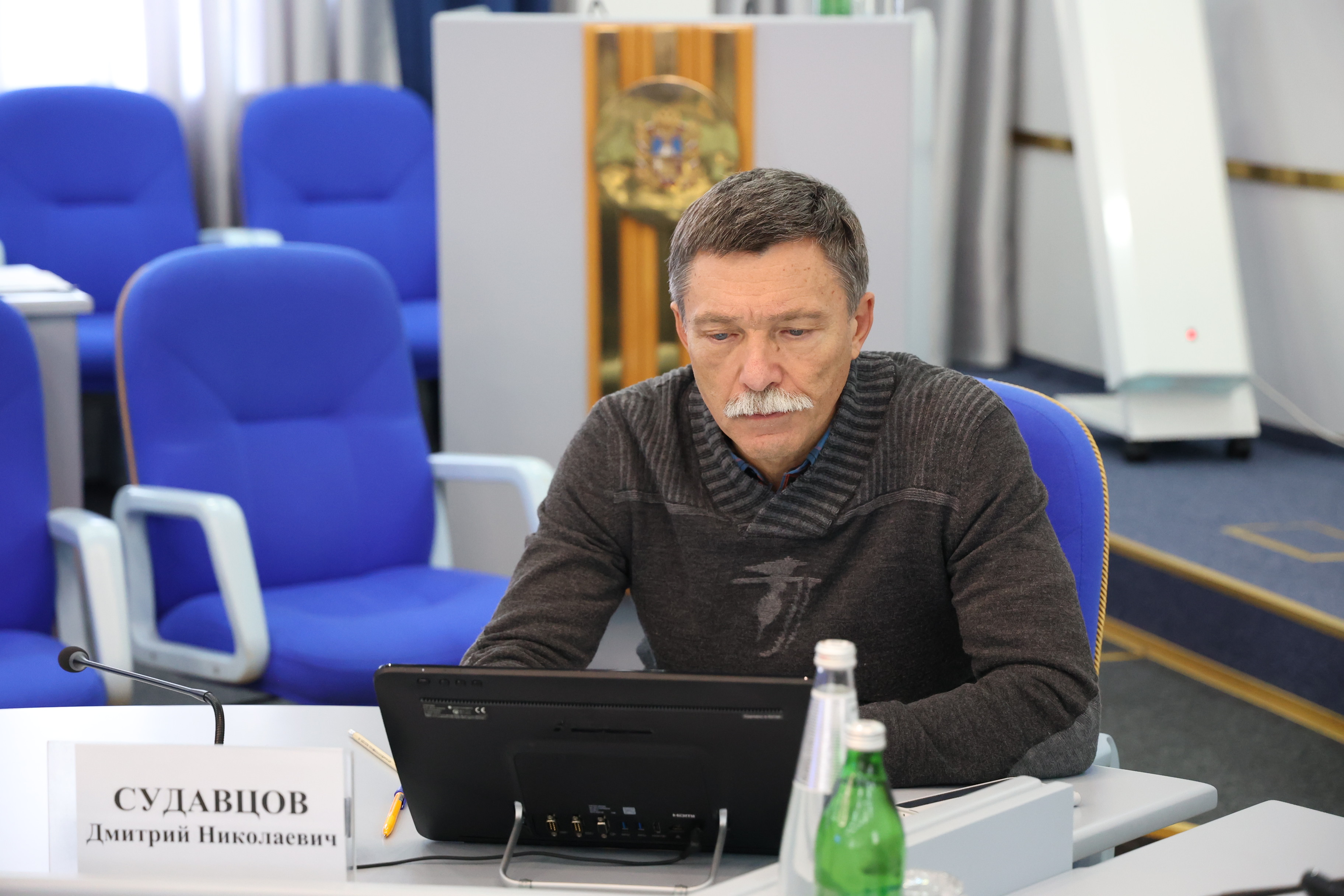 Депутаты рассмотрели ряд вопросов о внесении изменений в отдельные законодательные акты края