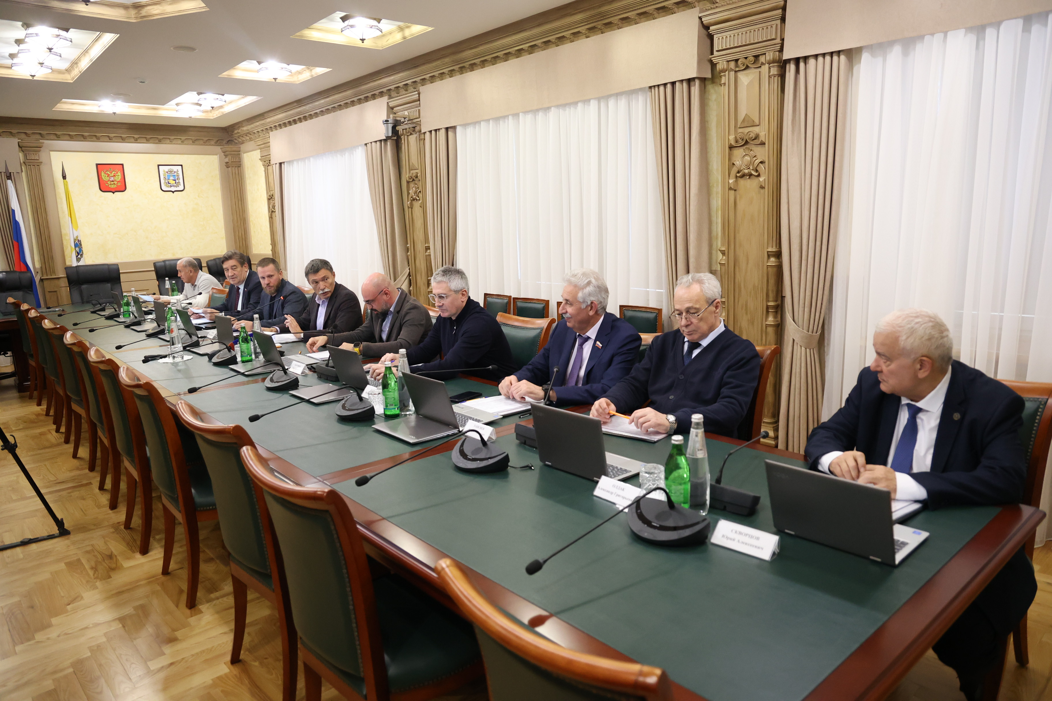 В Думе Ставрополья прошли собеседования с кандидатами в резерв Молодежного парламента