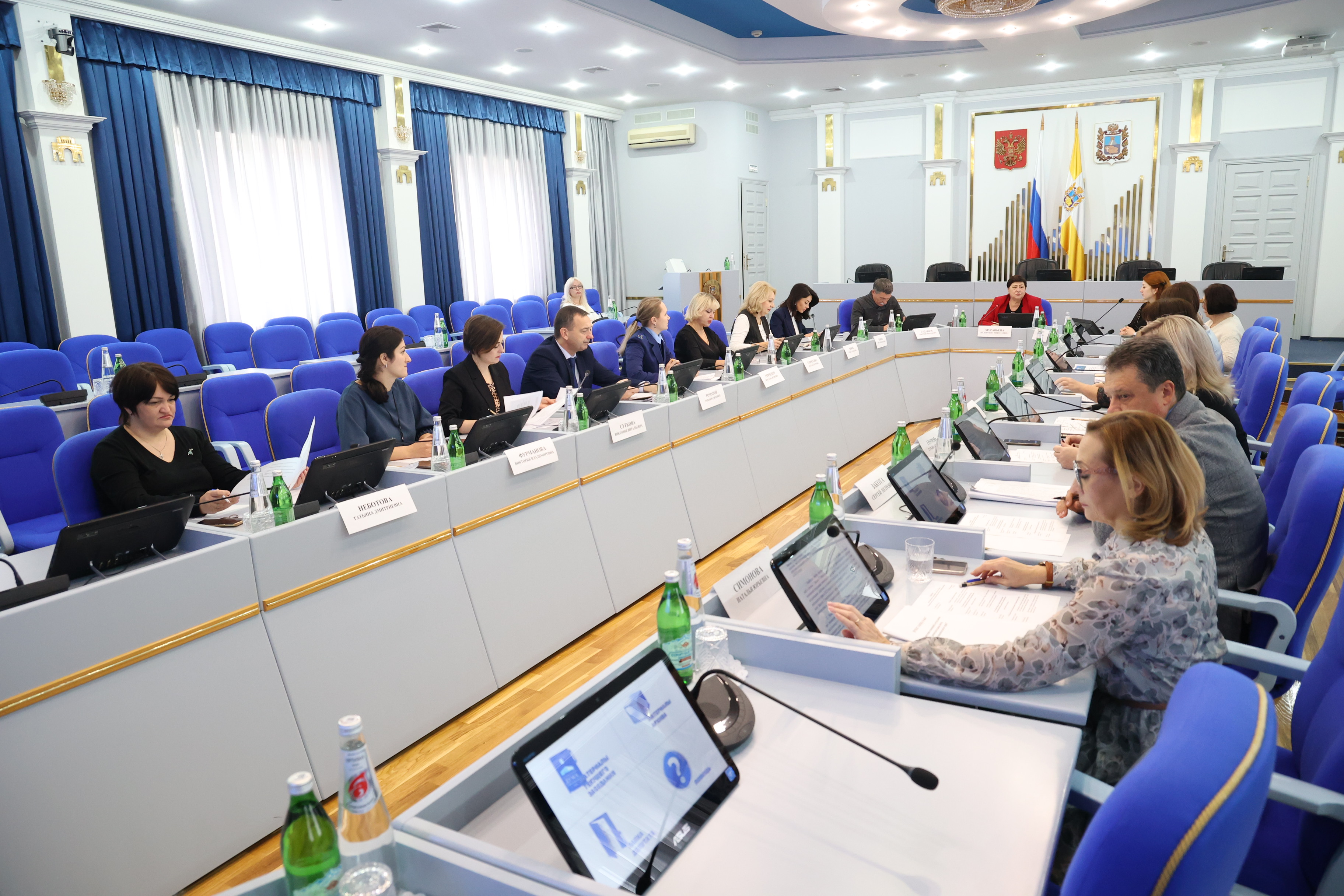 На отрасли социальной сферы в 2025 году предлагается направить  65 процентов средств регионального бюджета