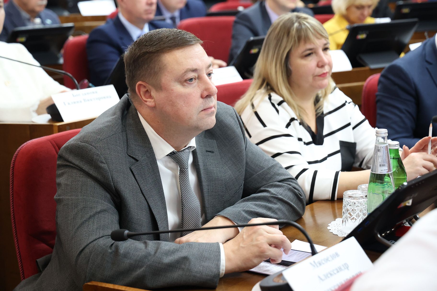 Прогноз социально-экономического развития Ставрополья рассмотрен в краевой Думе