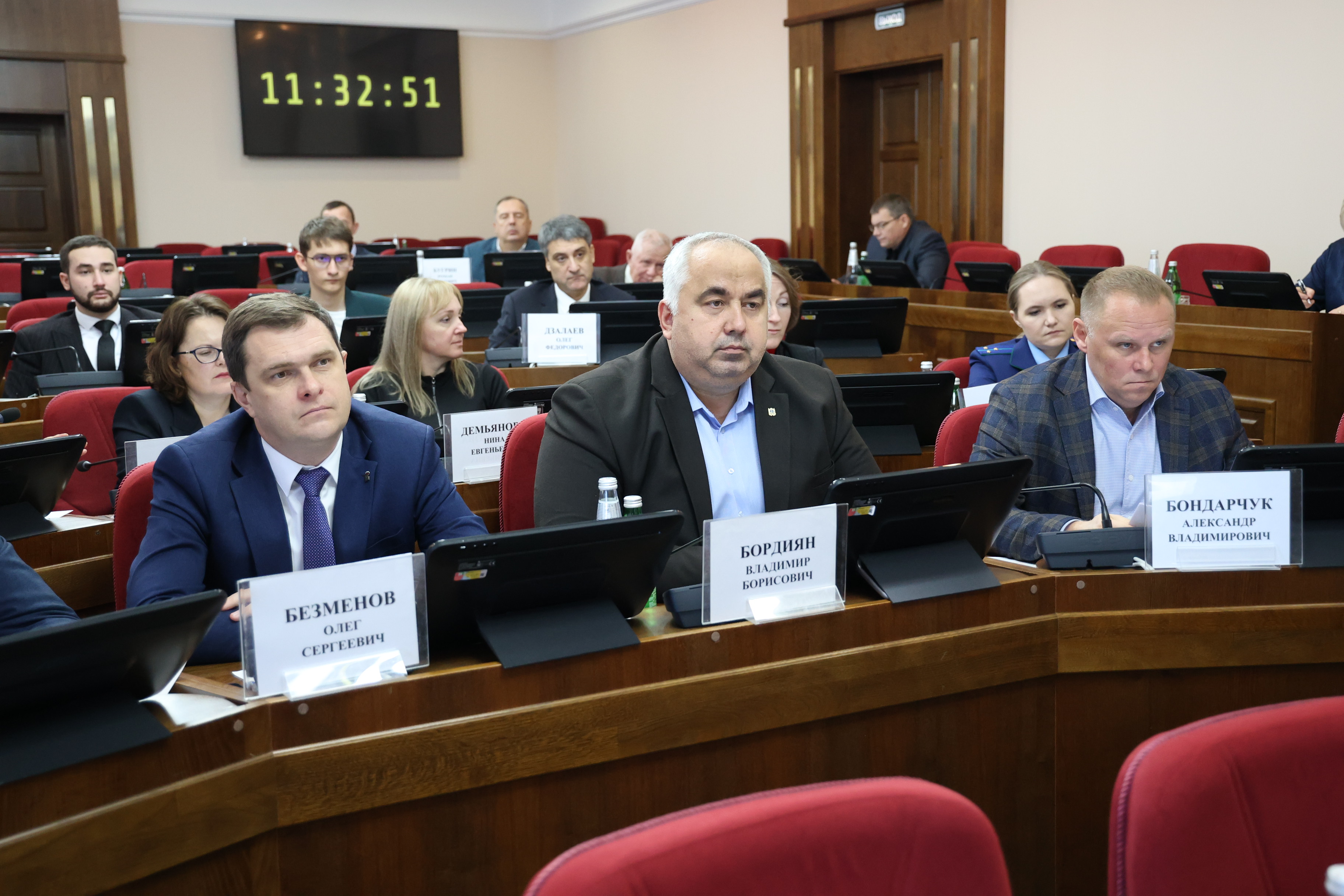 Депутаты обсудили законопроекты, планируемые к рассмотрению на ноябрьском заседании Думы