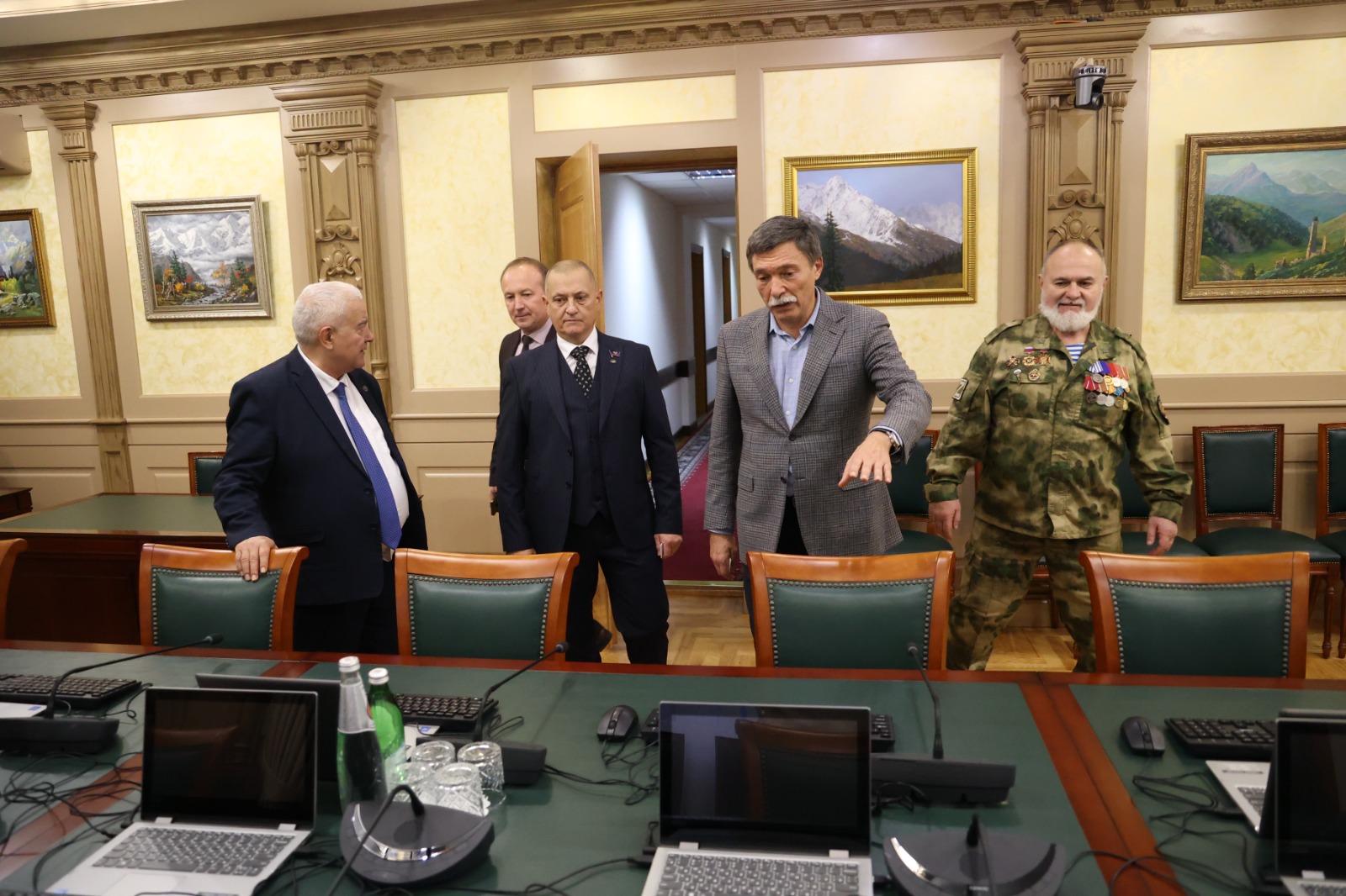 В Думе Ставропольского края состоялась встреча с делегацией Народного Совета ДНР