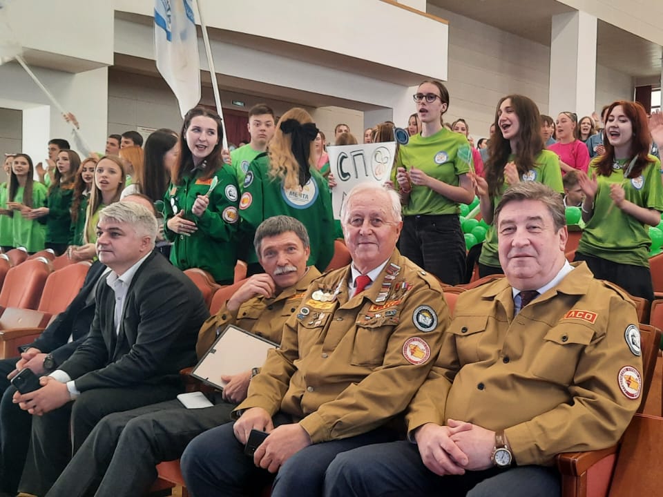 Краевые законодатели приняли участие в слете студенческих отрядов Ставрополья