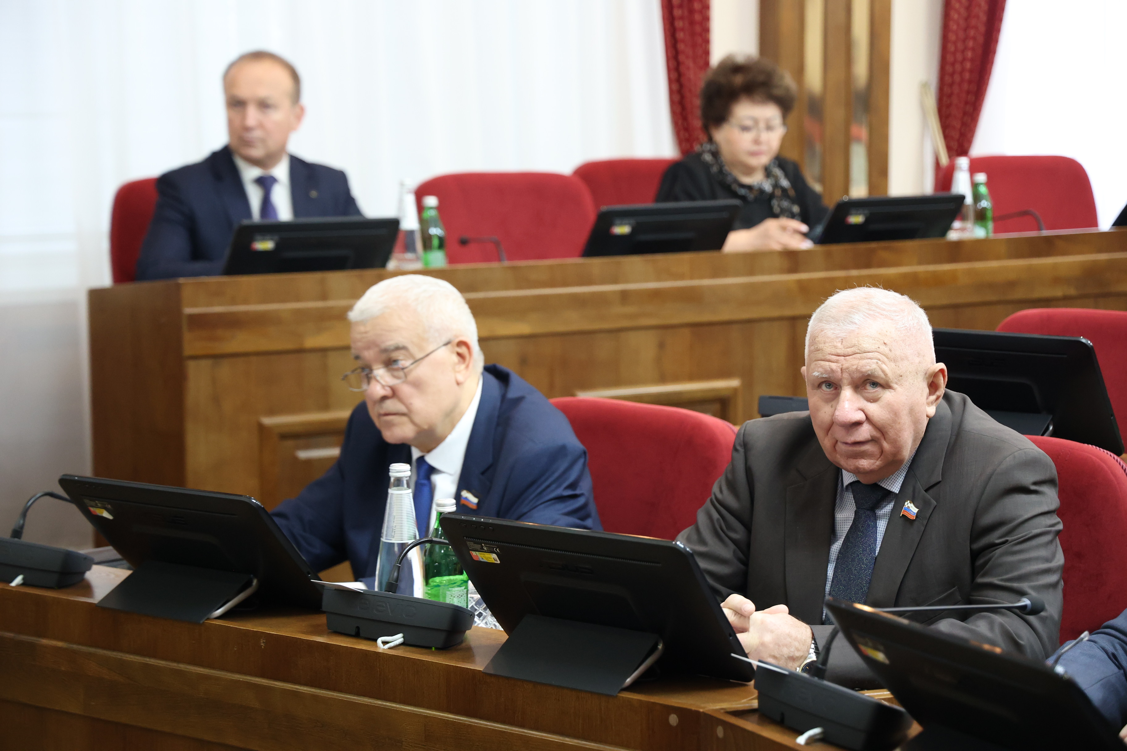 Утверждена повестка очередного заседания Думы