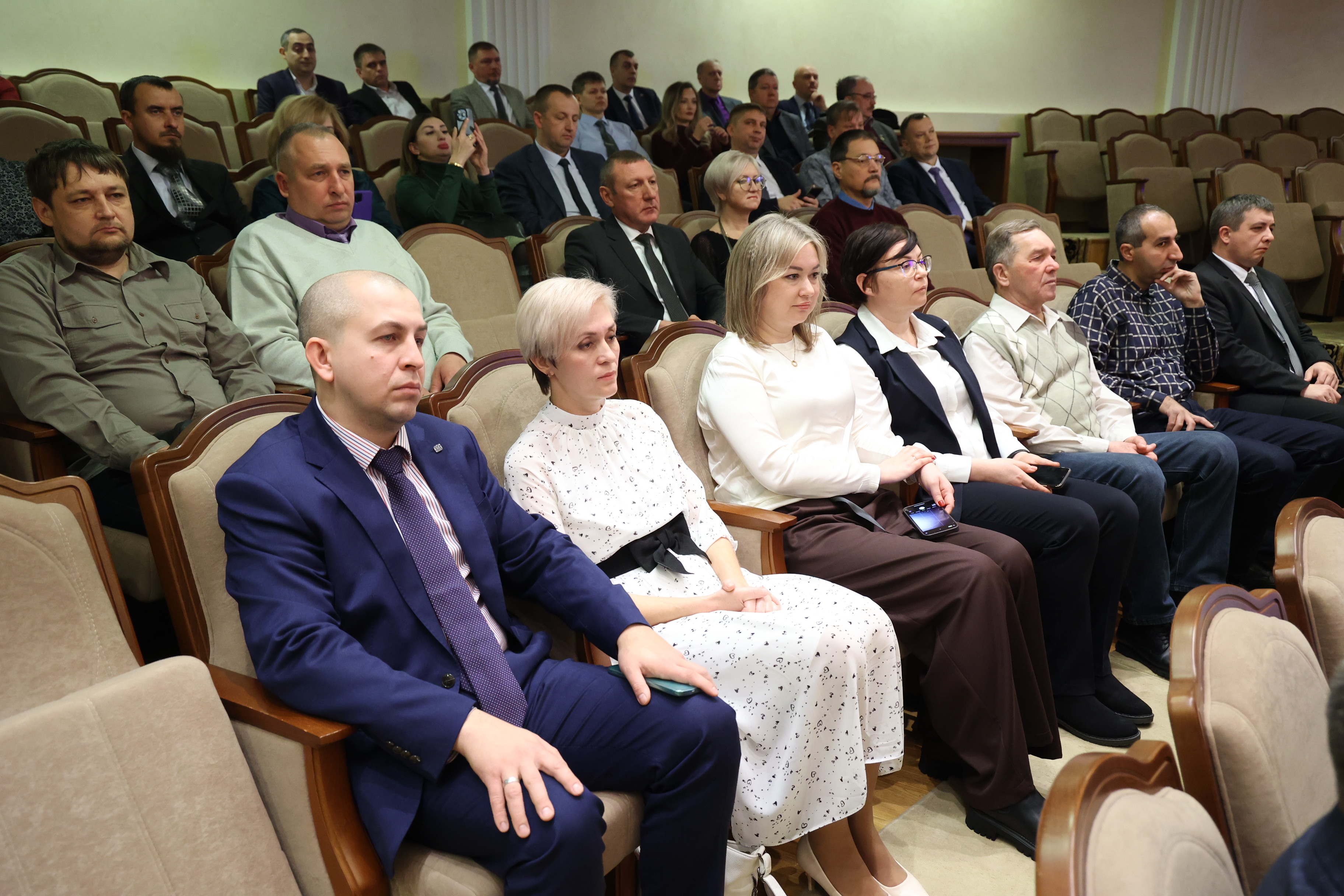 На Ставрополье энергетиков поздравили с профессиональным праздником