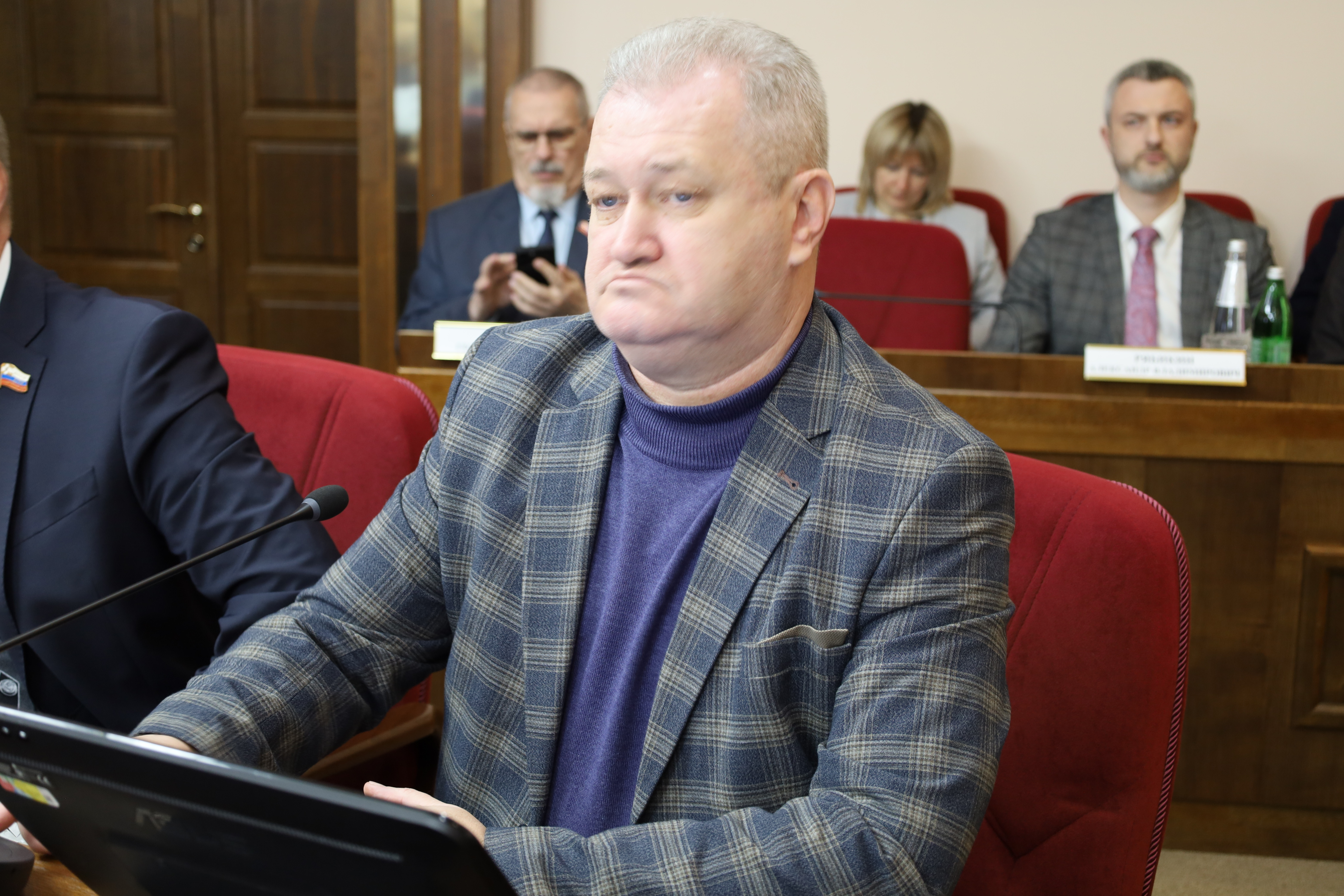 Депутаты приняли закон, направленный на развитие в крае выставочной деятельности