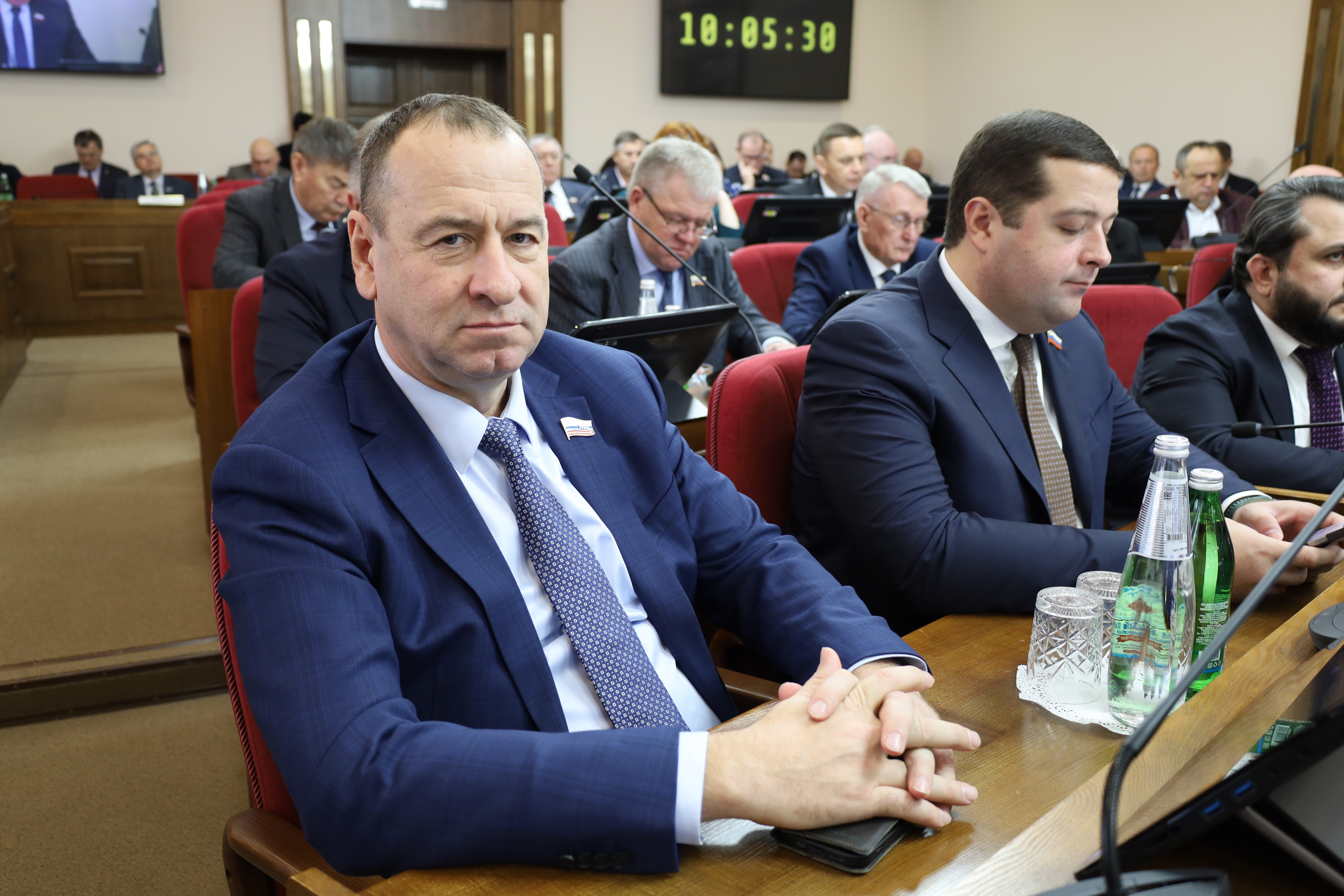Расширены категории граждан, получающих единовременную выплату при заключении контракта на прохождение военной службы