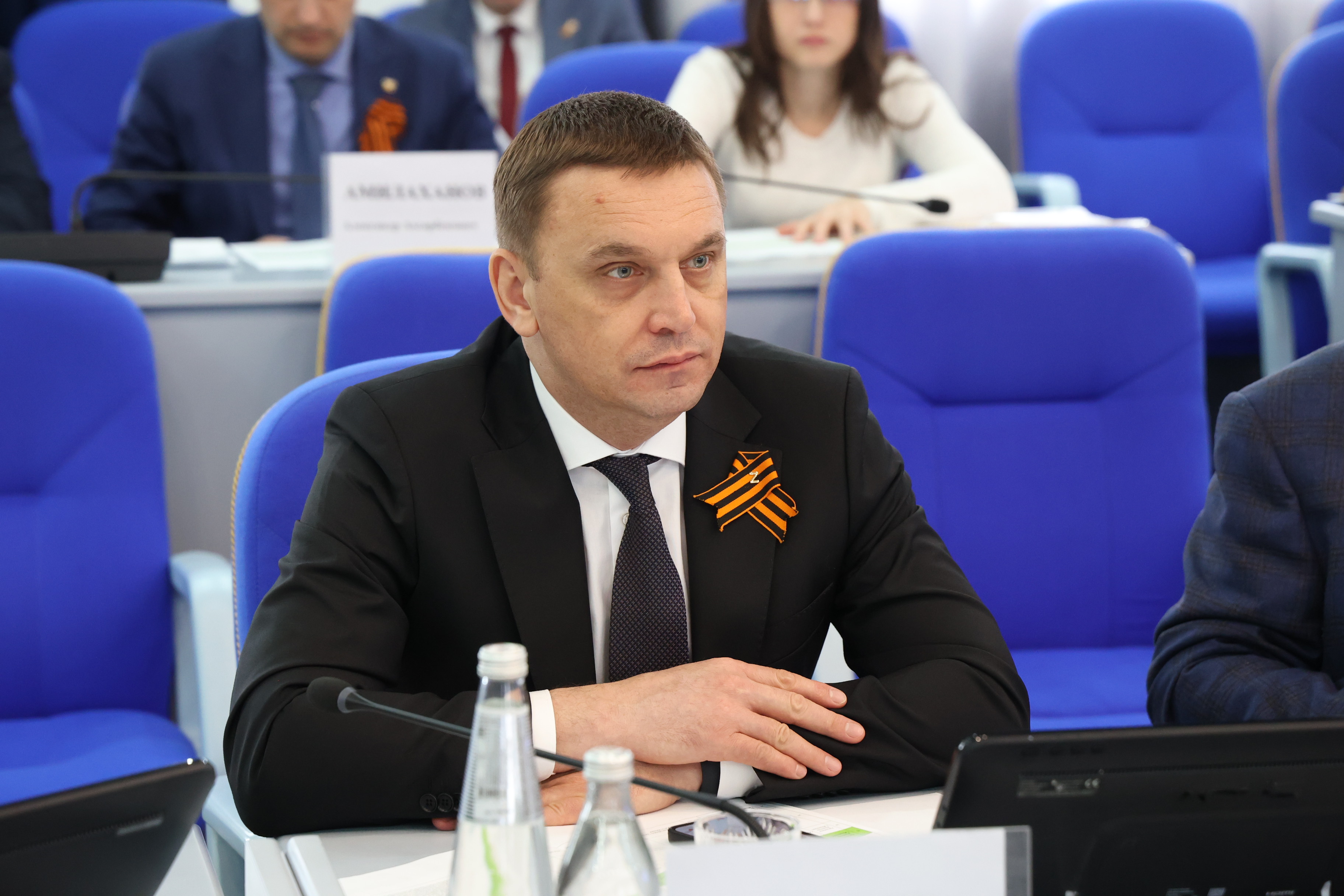 Законодатели держат на контроле строительство объектов образования, здравоохранения и спорта
