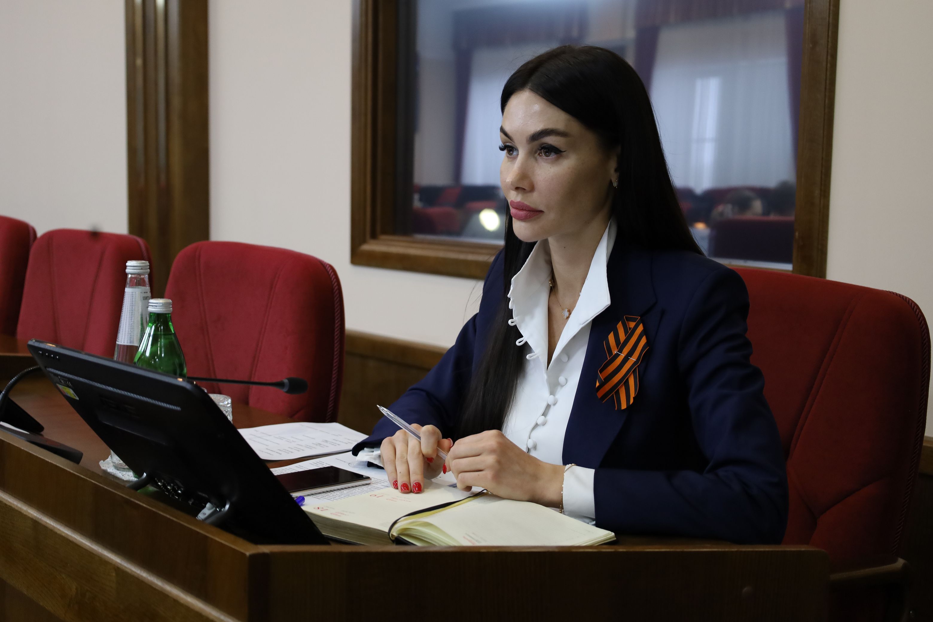 Краевые депутаты обсуждают поправки в закон о внешнеэкономических связях