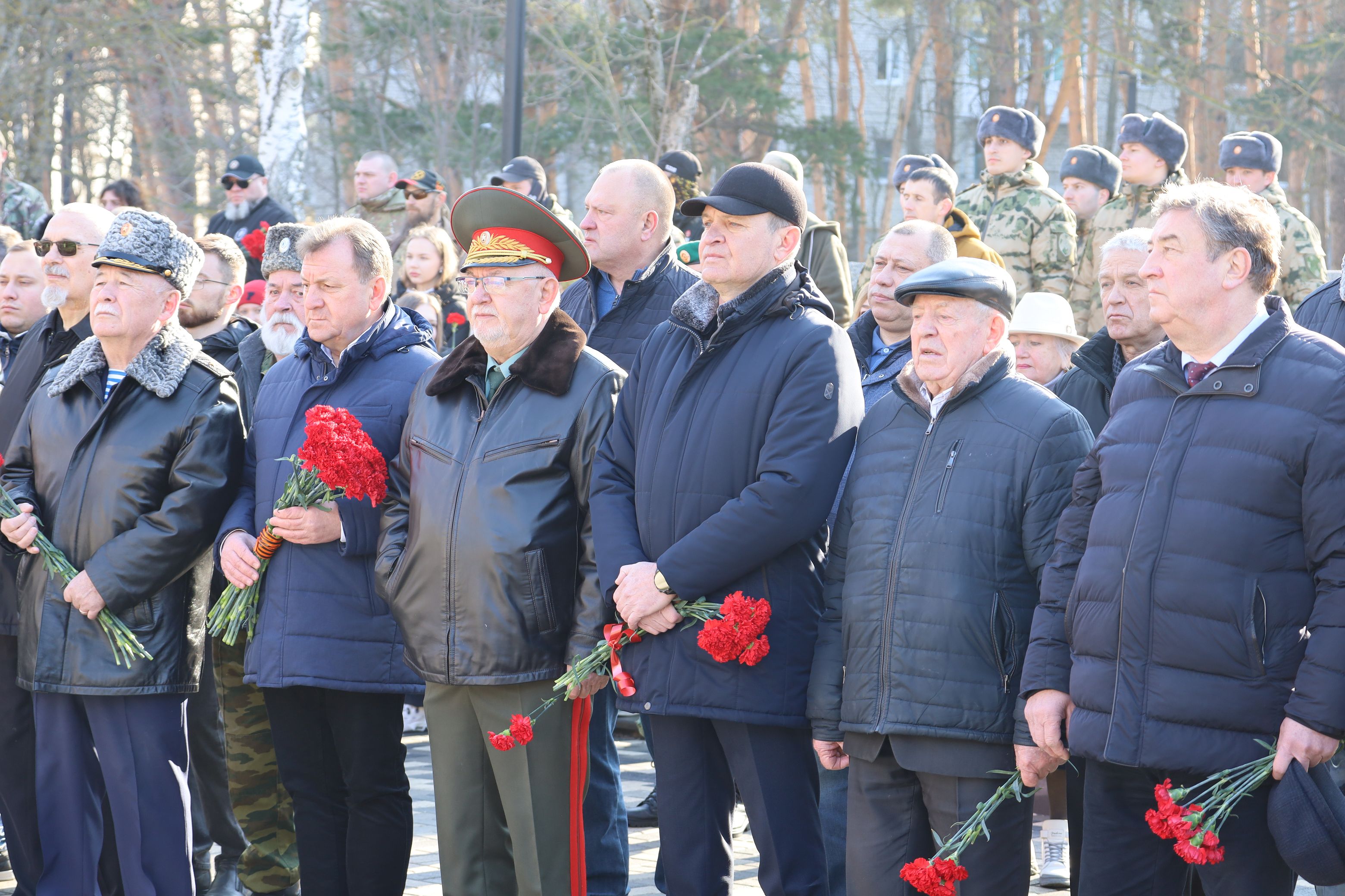 Краевые депутаты почтили память воинов-интернационалистов