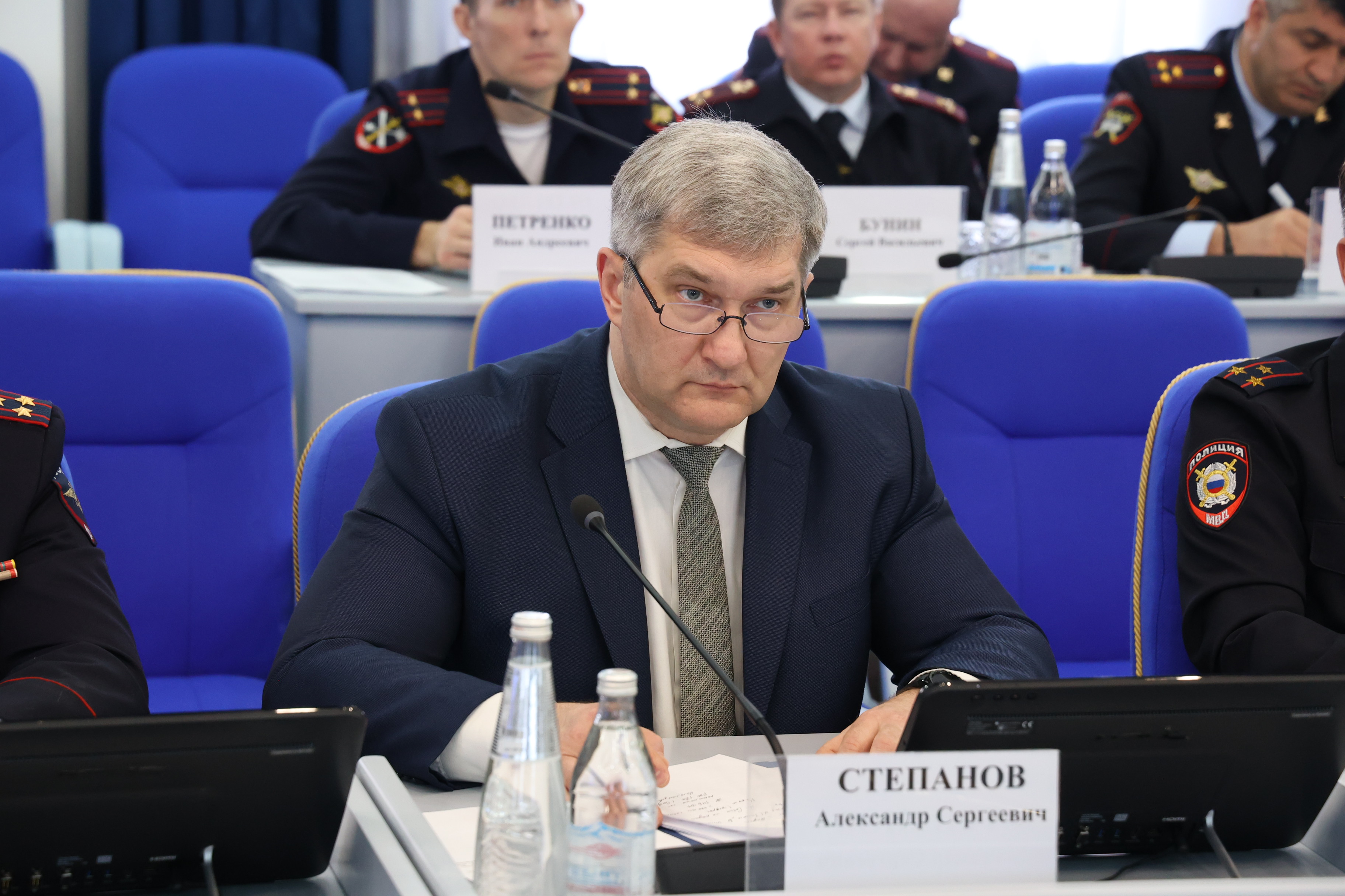 Подготовка к ежегодному отчету краевой полиции проходит в профильном комитете Думы