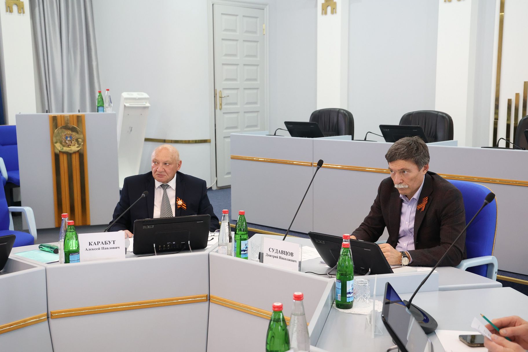 Готовность к проведению на Ставрополье мероприятий к 80-летию Великой Победы рассмотрели в краевой Думе