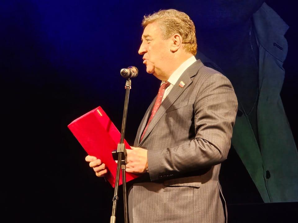Бенефис заслуженного артиста России Бориса Щербакова