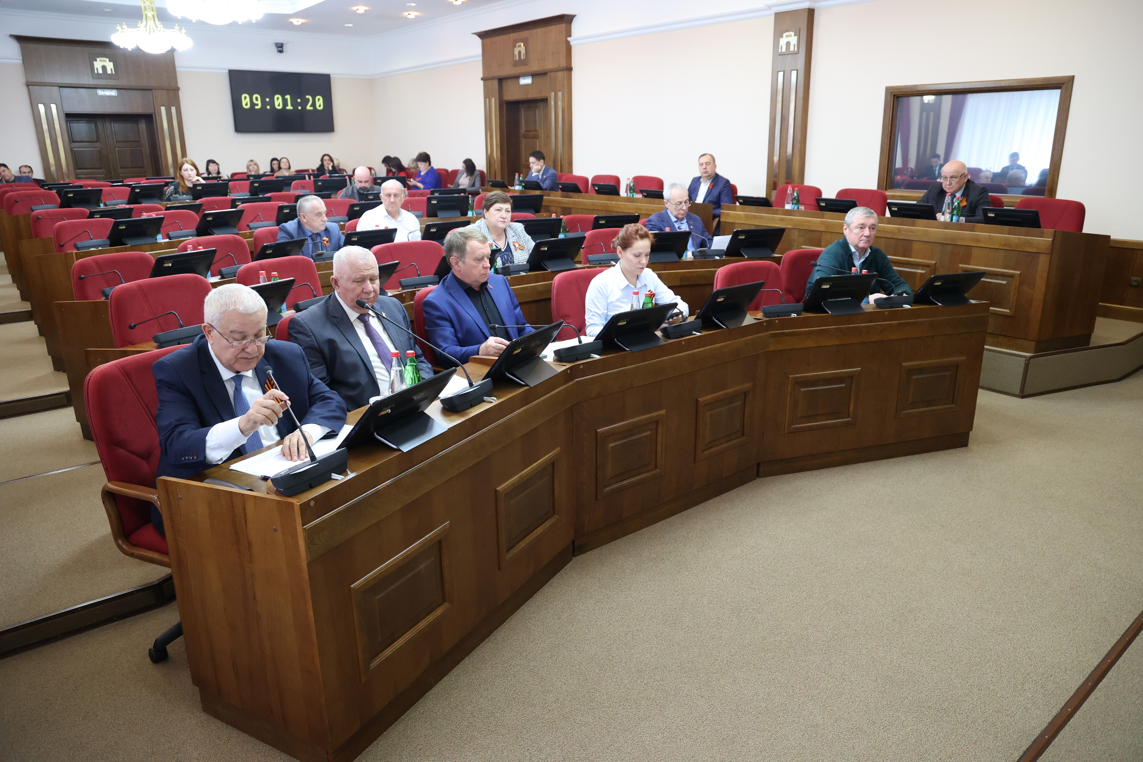 Совет Думы утвердил повестку мартовского заседания