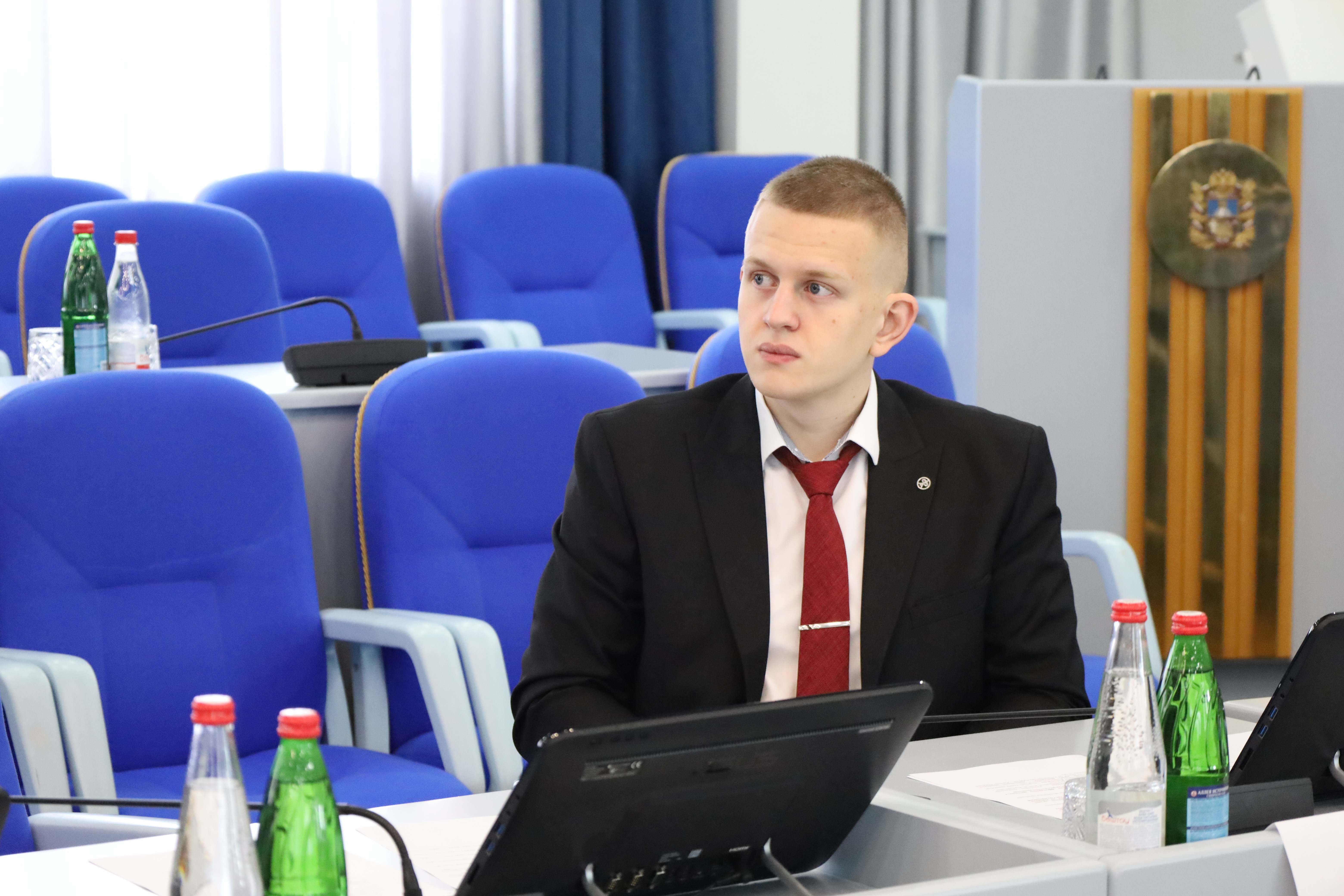 Молодые парламентарии Ставрополья приняли участие в заседании Молодежного парламента при Госдуме