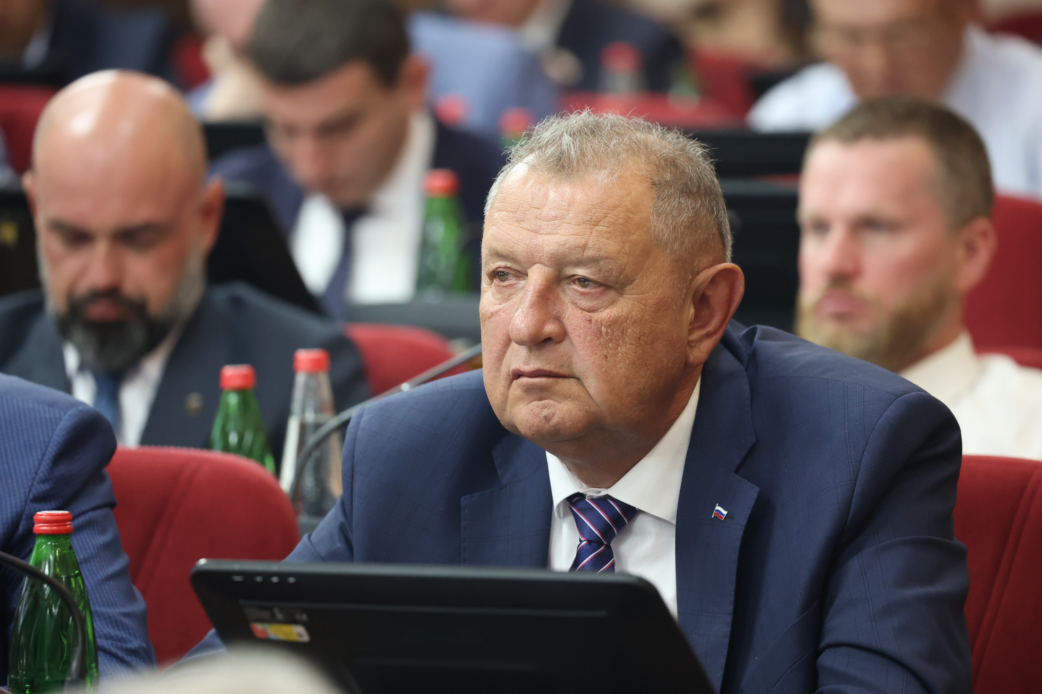 На майском заседании Думы Ставрополья приняты изменения в ряд краевых законов