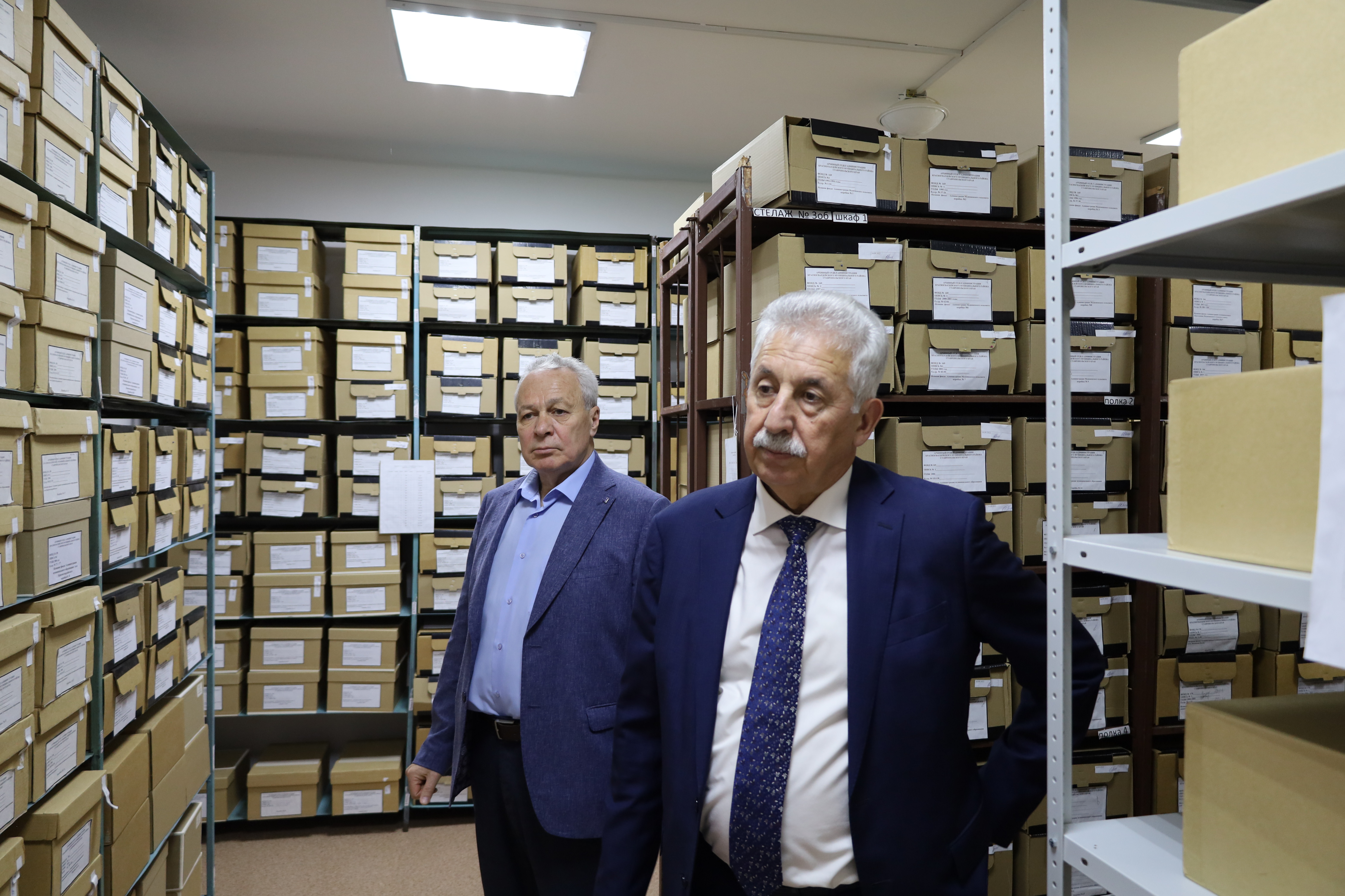 Перед архивной службой стоят новые задачи: по историческому просвещению и внедрению системы электронного хранения документов
