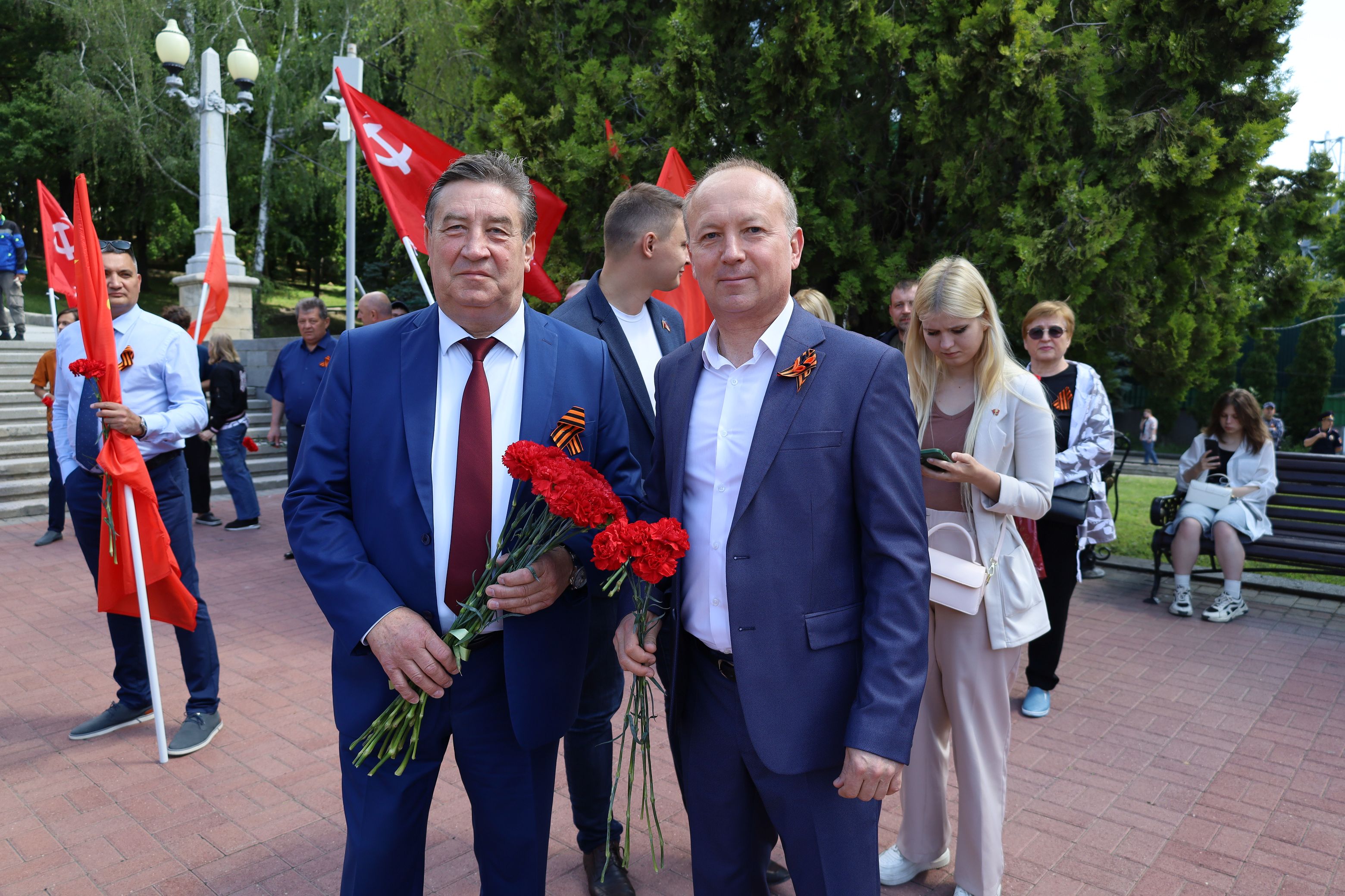 Краевые депутаты почтили память павших в Великой Отечественной войне