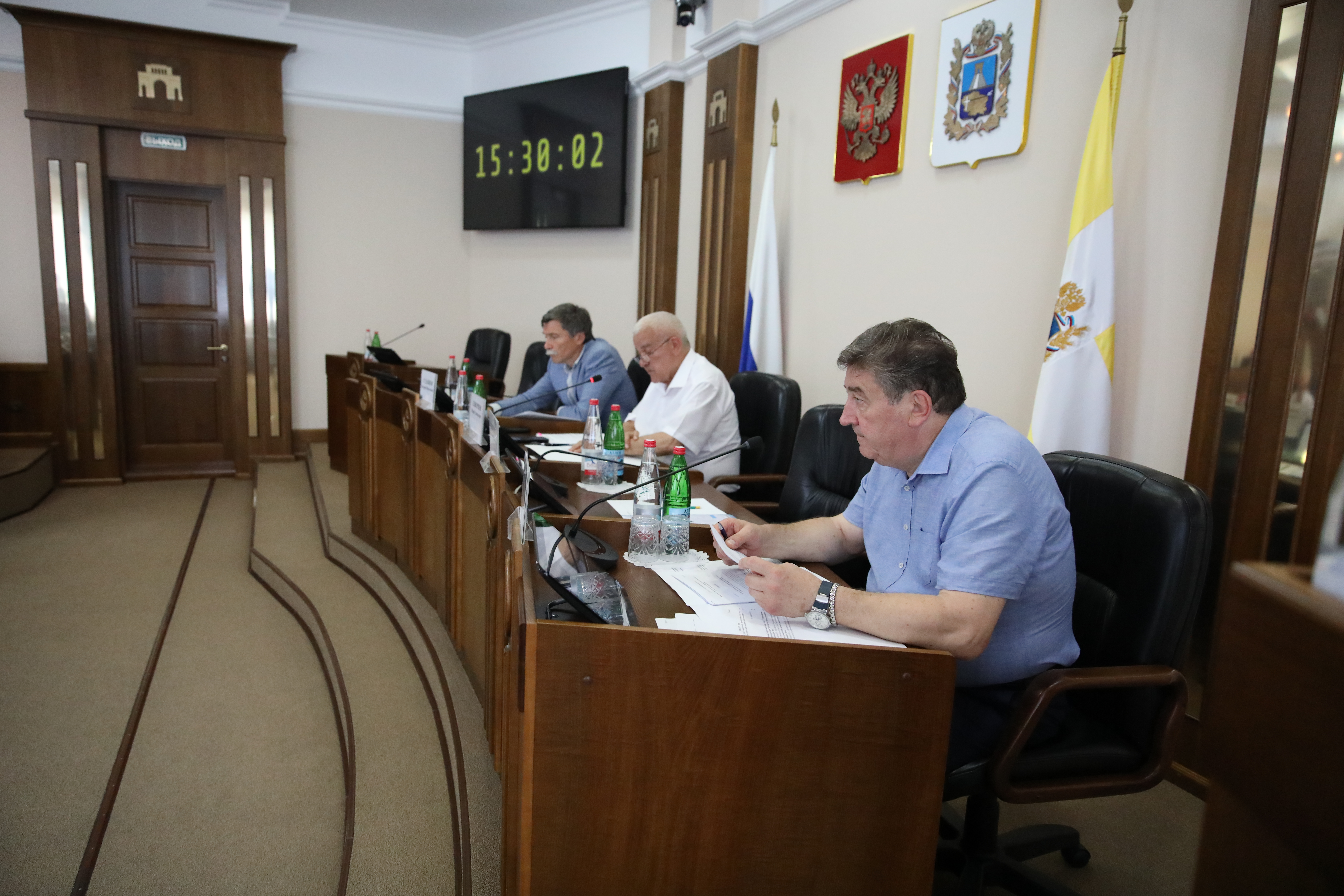 Депутаты рассмотрели законопроект об упрощении квалификационных требований для поступления на муниципальную службу участников СВО