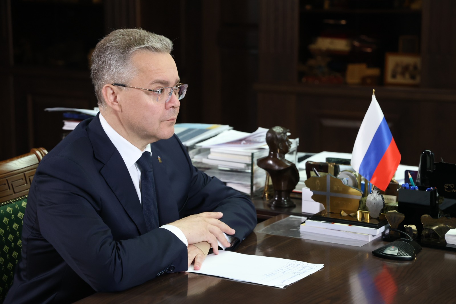 Николай Великдань рассказал Губернатору об итогах парламентской сессии в Думе края