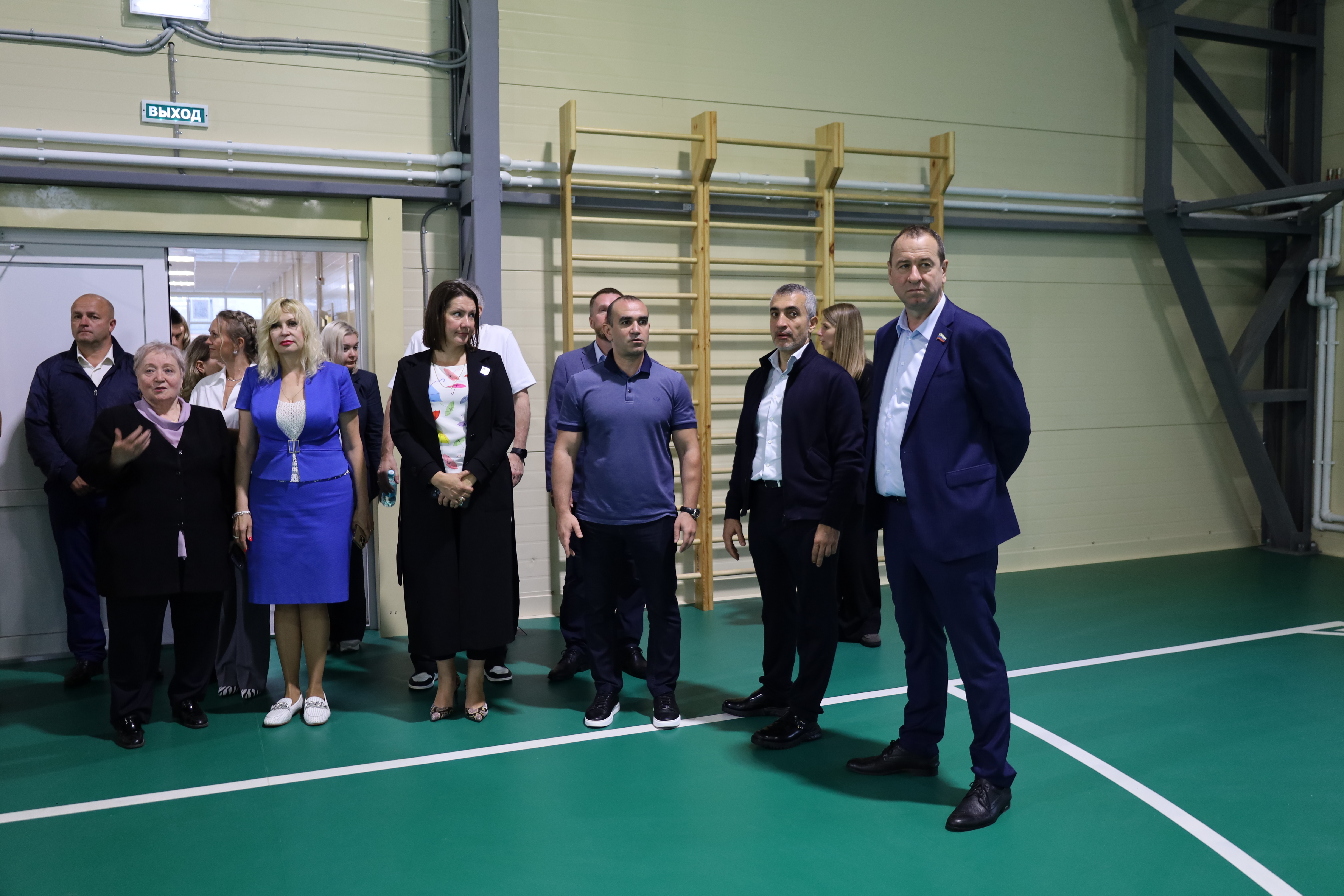 Депутаты осмотрели новые спортивные объекты на КМВ