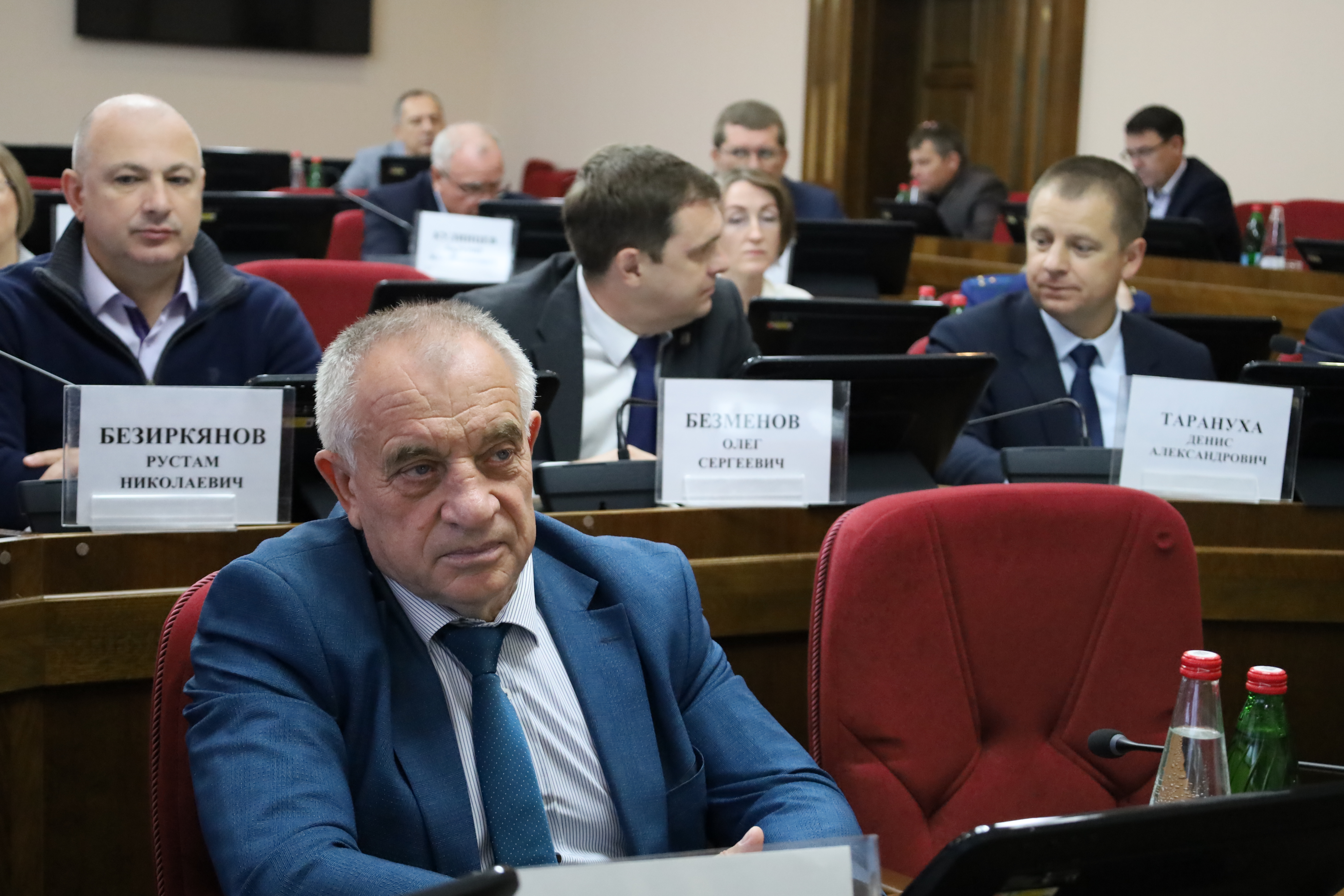 На сентябрьском заседании Думы депутаты планируют принять изменения в ряд краевых законов