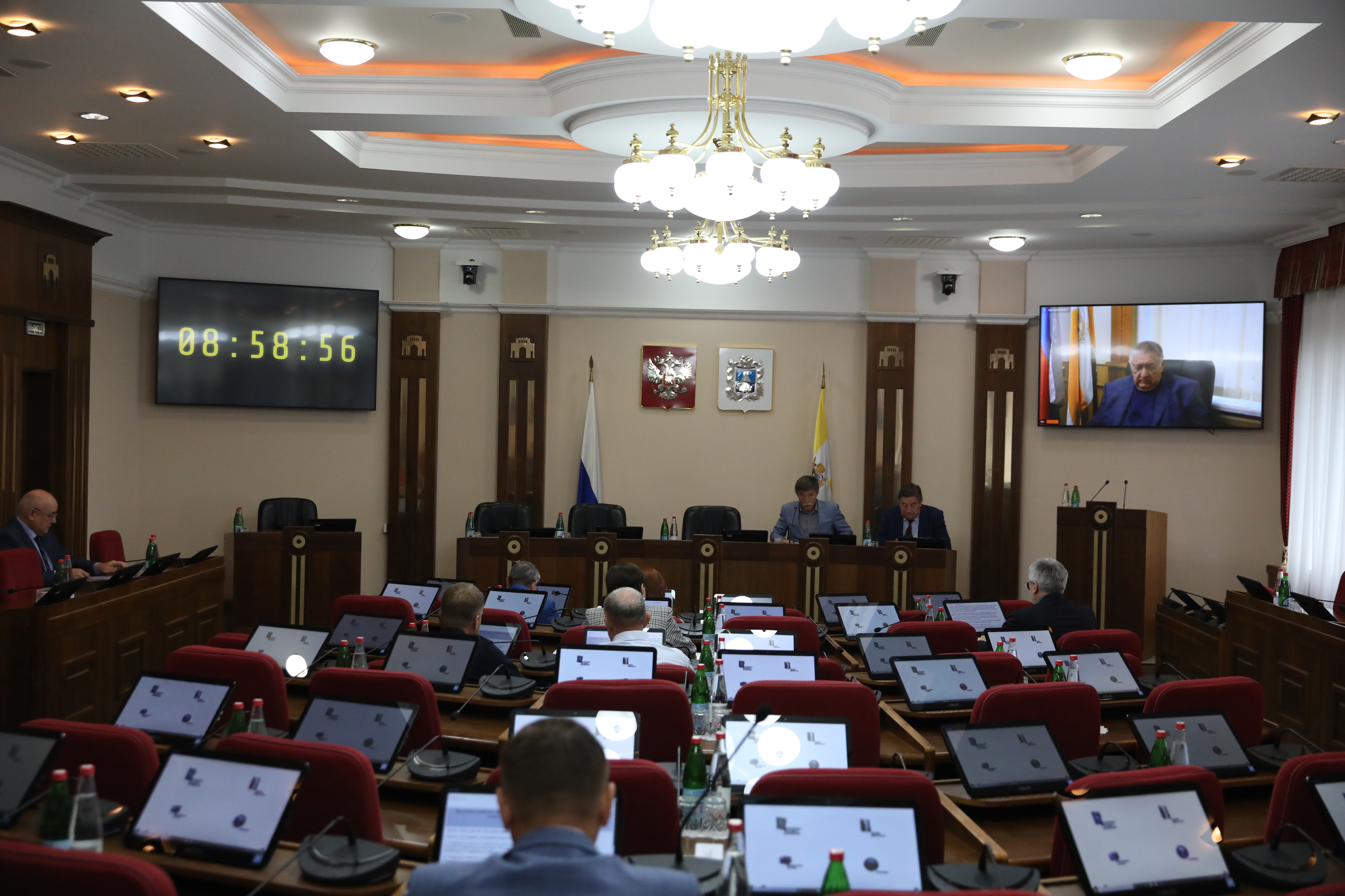 Совет Думы утвердил повестку сентябрьского заседания