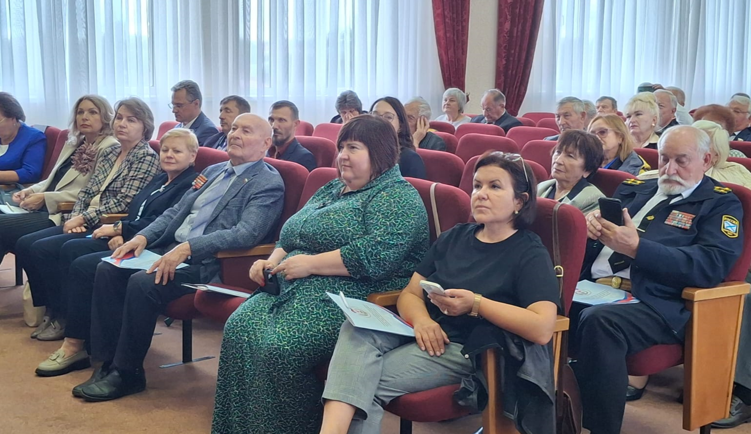 Парламентарии Ставрополья приняли участие в конференции краевой ветеранской организации
