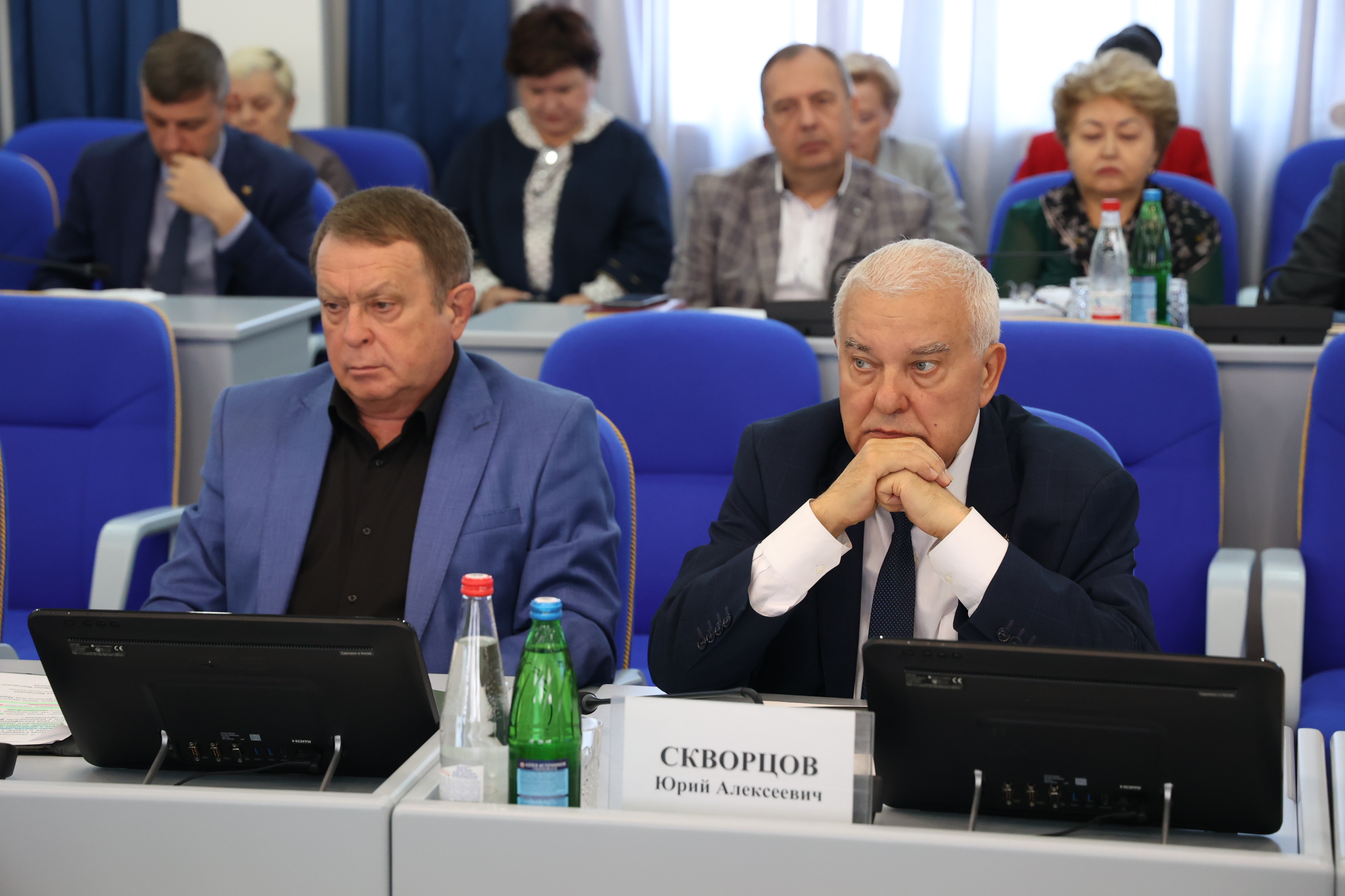 В Думе Ставрополья идет подготовка к сентябрьскому заседанию