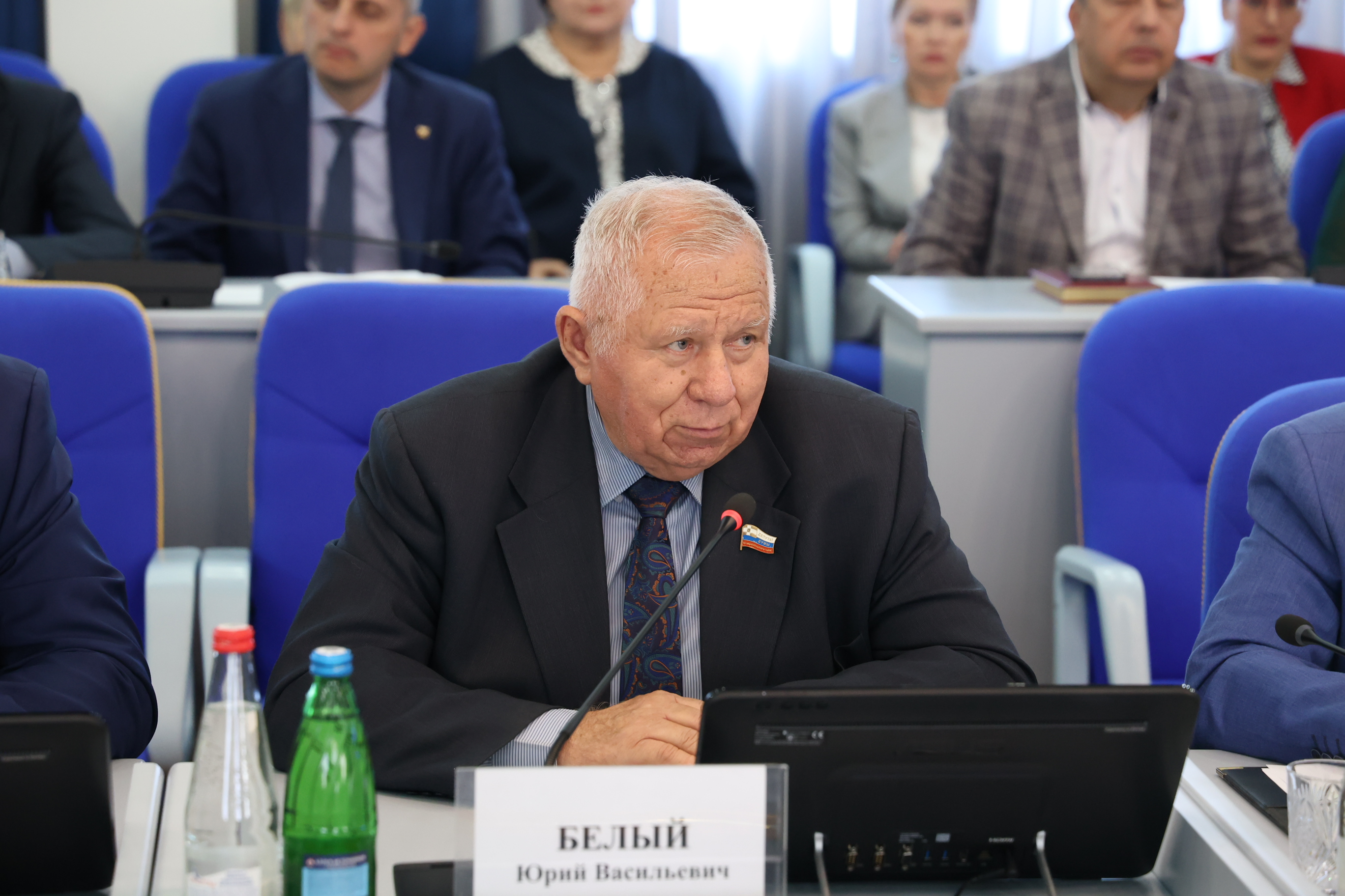 В Думе Ставрополья идет подготовка к сентябрьскому заседанию