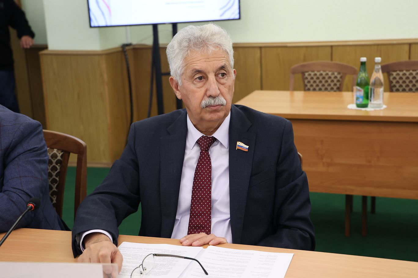 Краевые депутаты обсудили изменения в налоговом законодательстве для предпринимателей и их влияние на доходы консолидированного бюджета Ставрополья