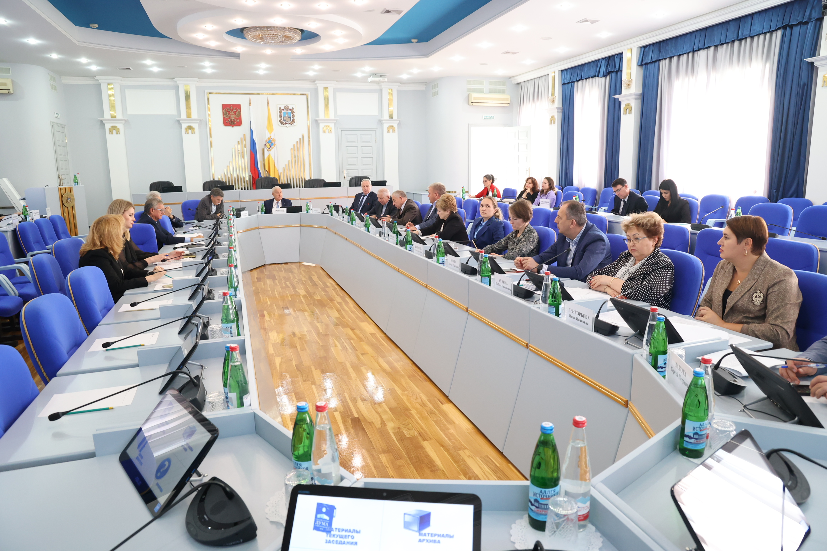 Краевые депутаты рассмотрели обновленную схему одномандатных избирательных округов