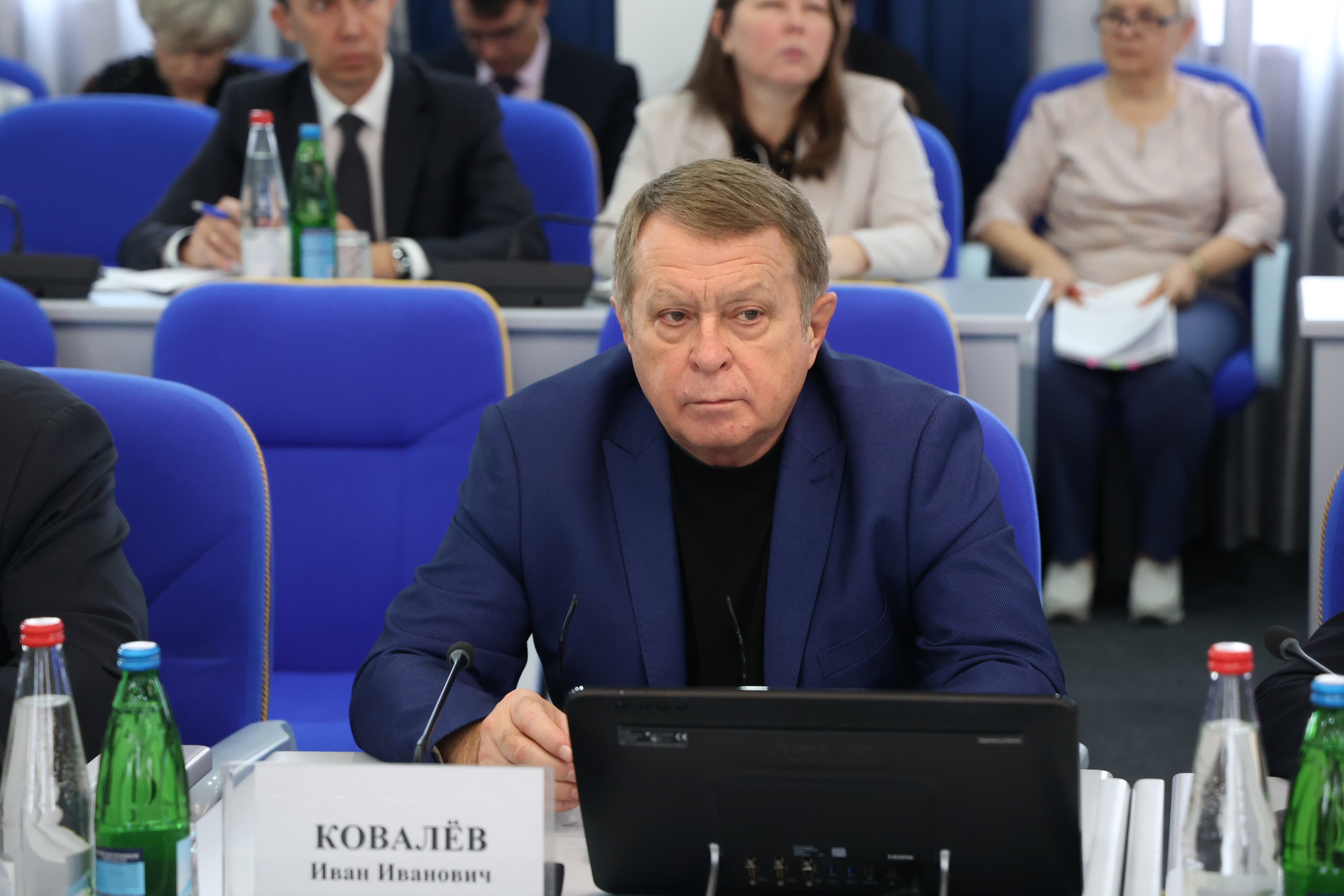 В Думе Ставрополья работают над бюджетными законопроектами