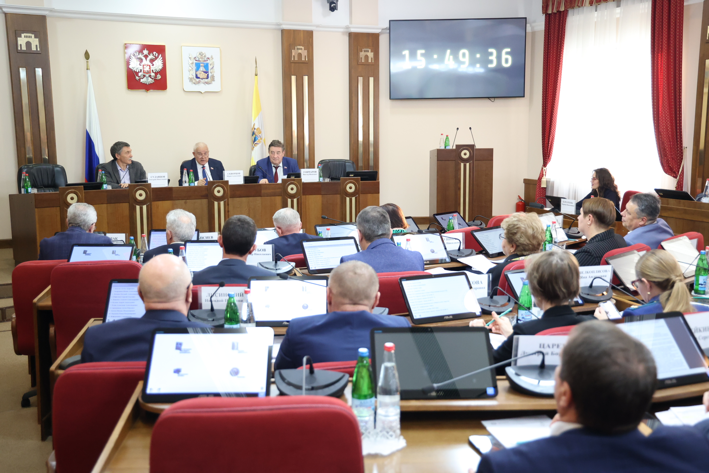 Депутаты рекомендовали к утверждению схему одномандатных избирательных округов и рассмотрели проект бюджета на 2026 год