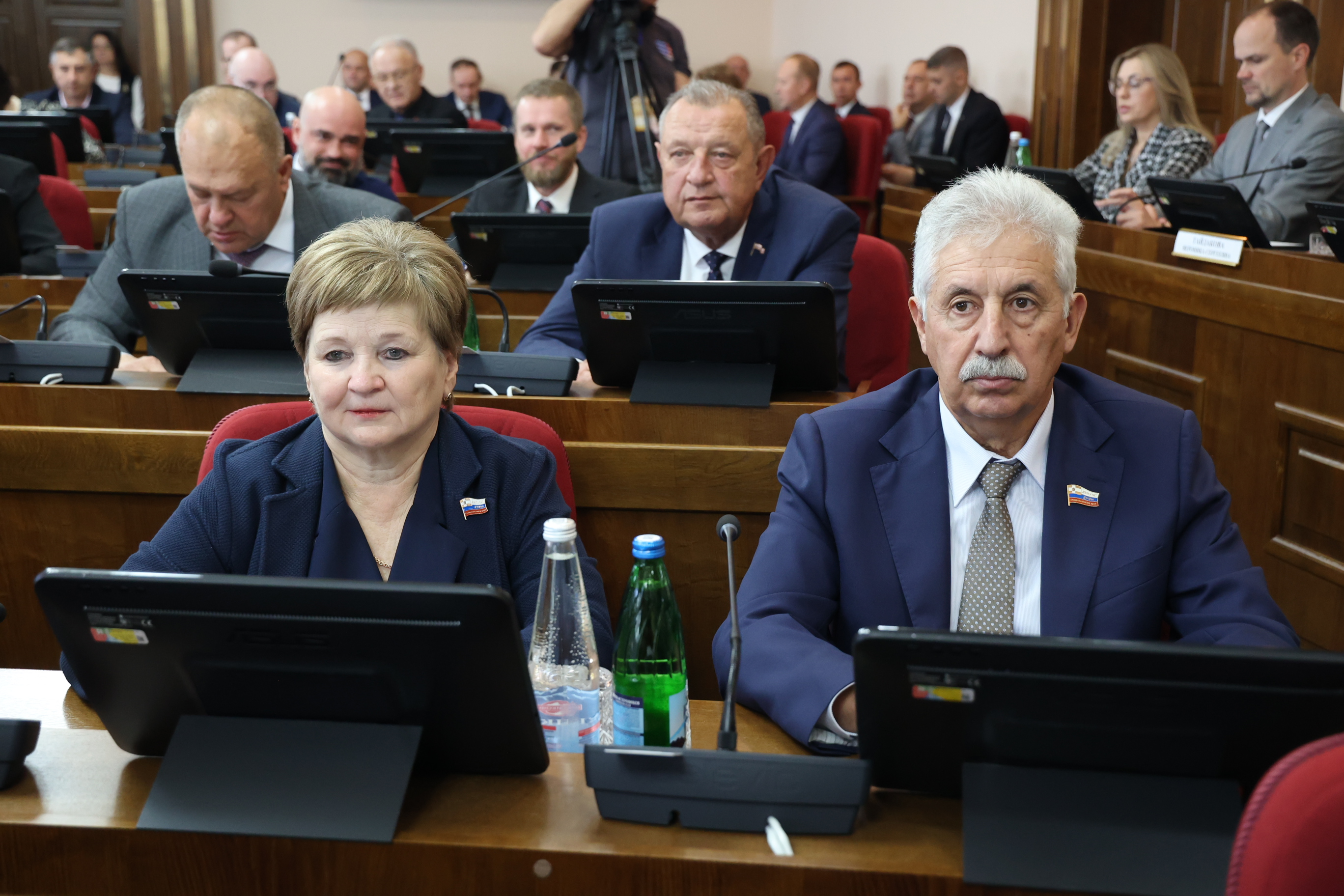 Краевые депутаты утвердили одну треть от общего числа членов Общественной палаты