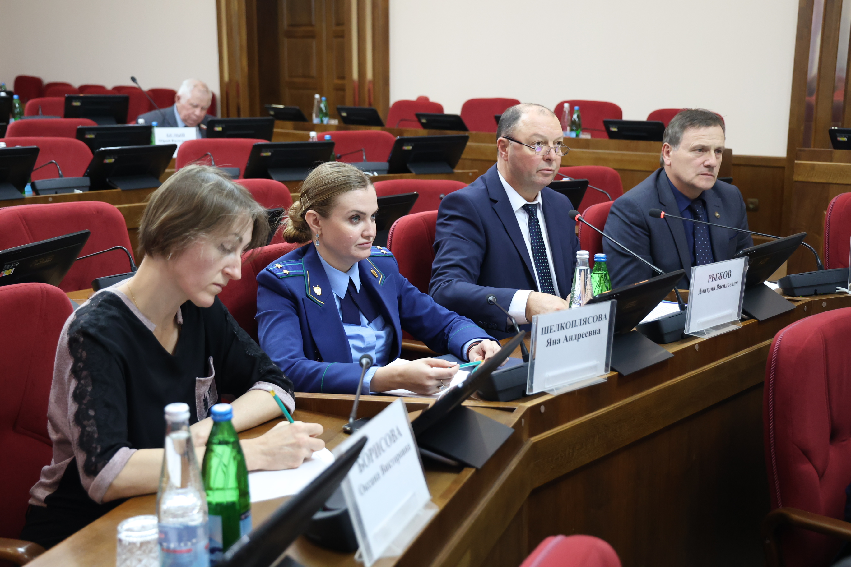 В Думе края рекомендовали к назначению мировых судей и рассмотрели законопроект, касающийся антикоррупционных мер