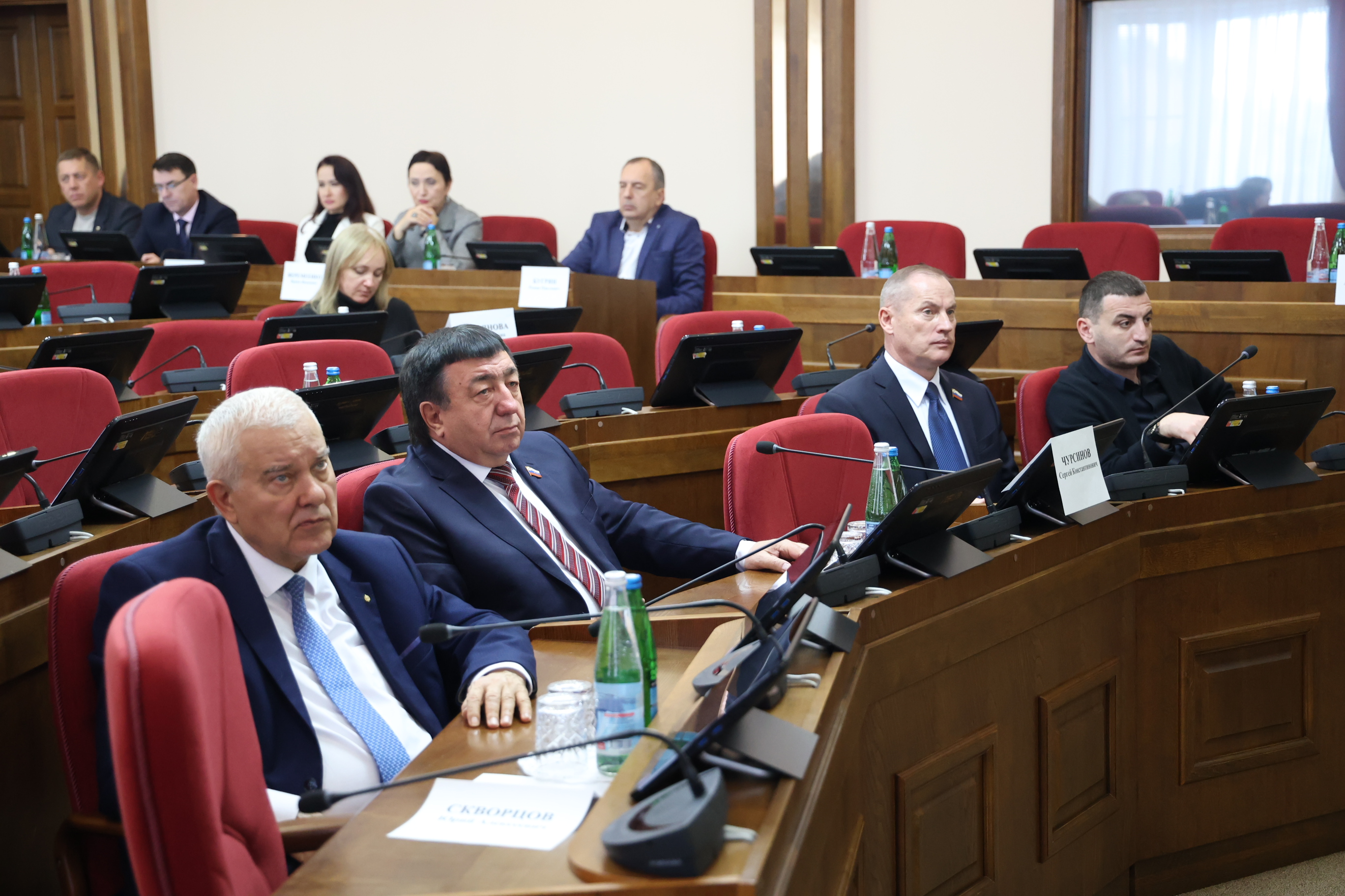 В комитете Думы по промышленности, энергетике, строительству и ЖКХ утвердили план законопроектной работы на январь 2026 года