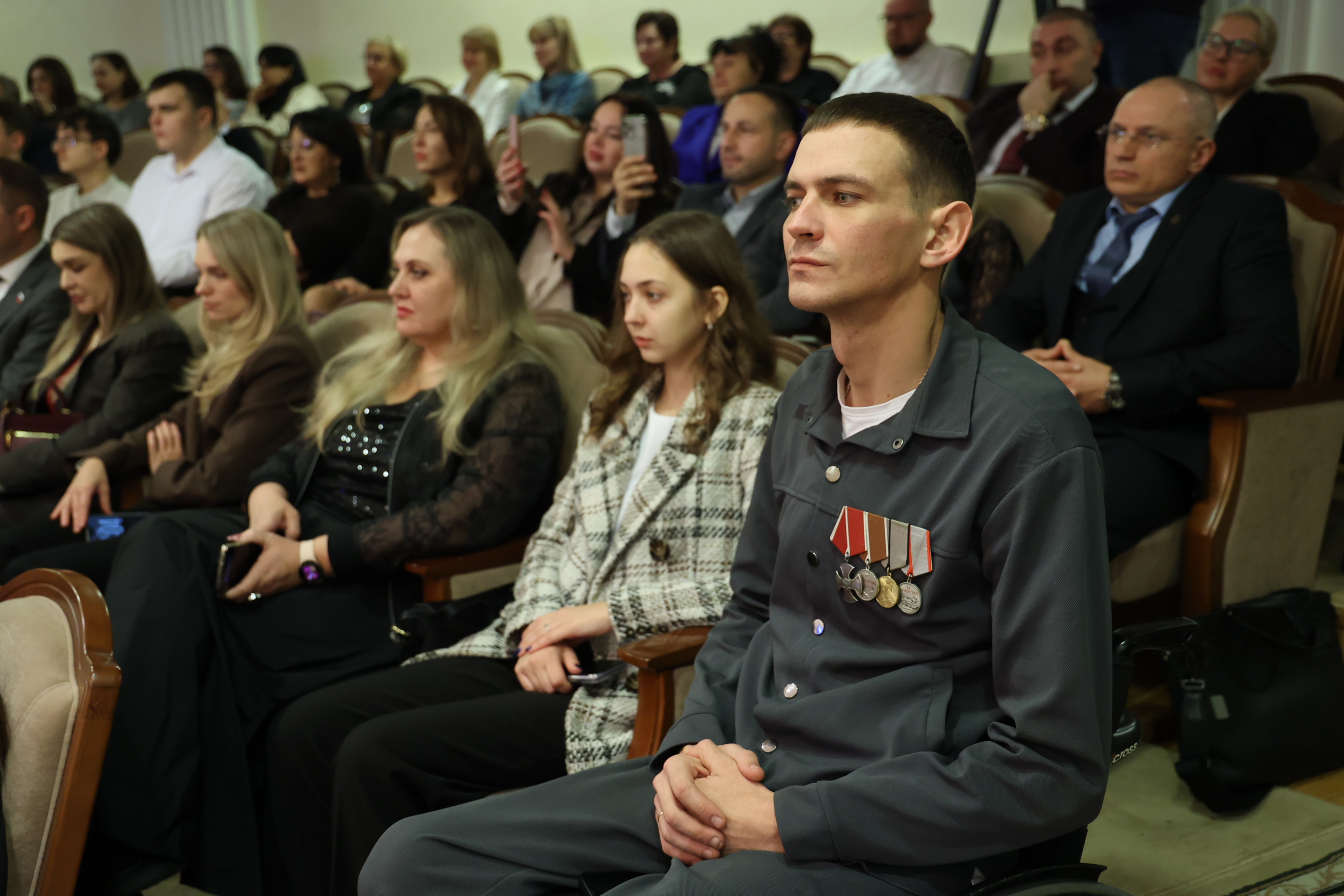 Депутаты краевой Думы поздравили юристов с профессиональным праздником