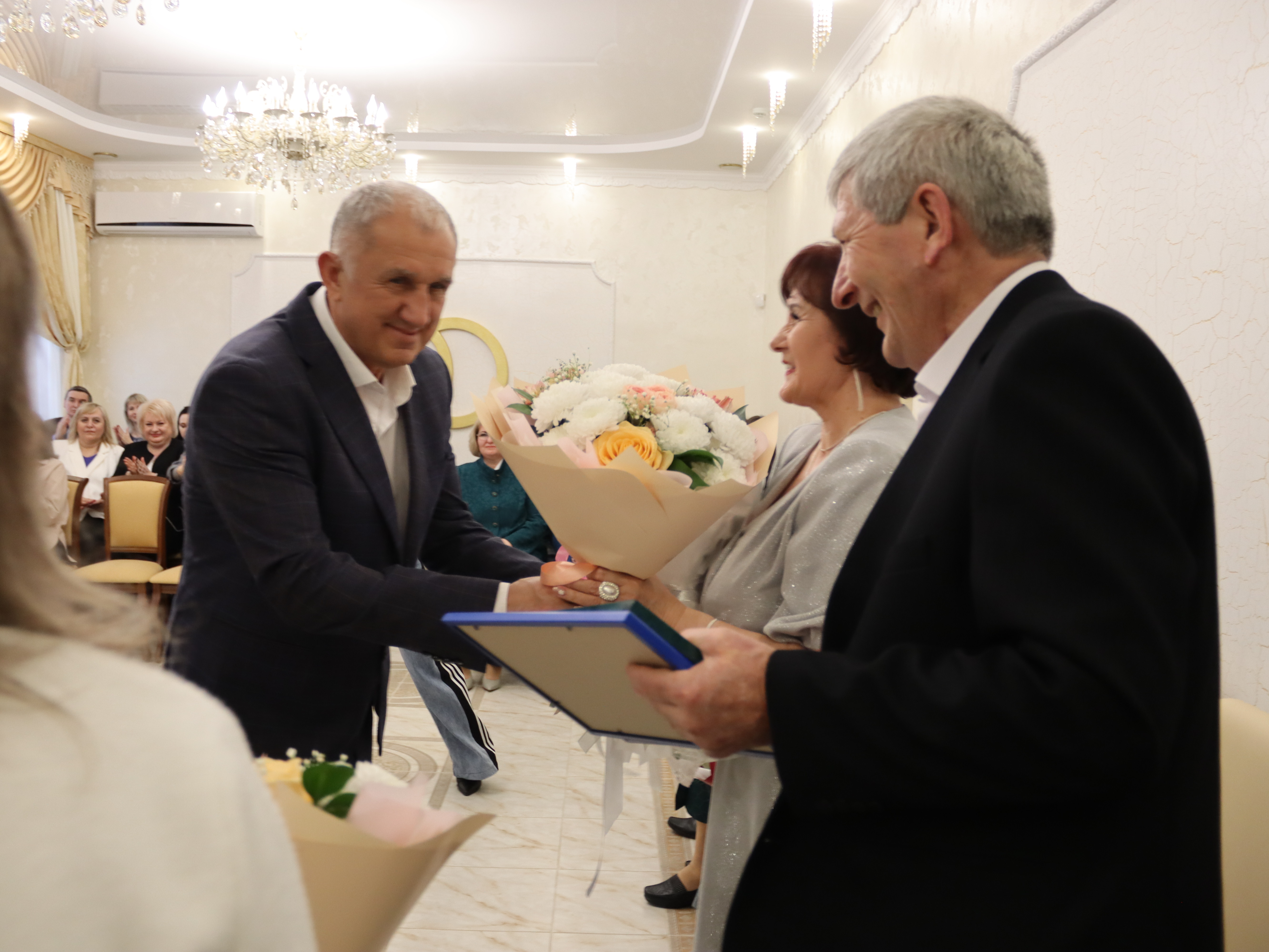 Органы ЗАГС Ставрополья отметили 105-летие деятельности