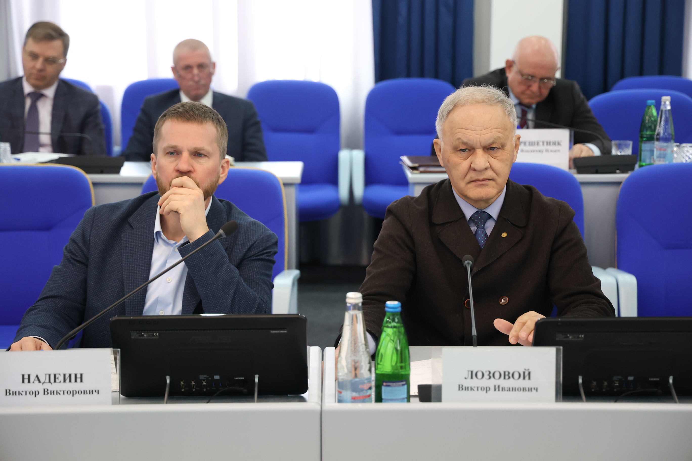 Николай Великдань призвал усилить взаимодействие депутатского корпуса с муниципалитетами
