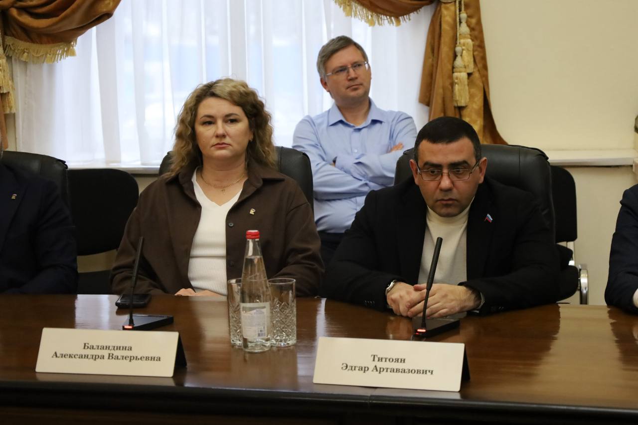 Председатель Думы Николай Великдань обсудил вопросы развития ставропольских курортов с местными депутатами