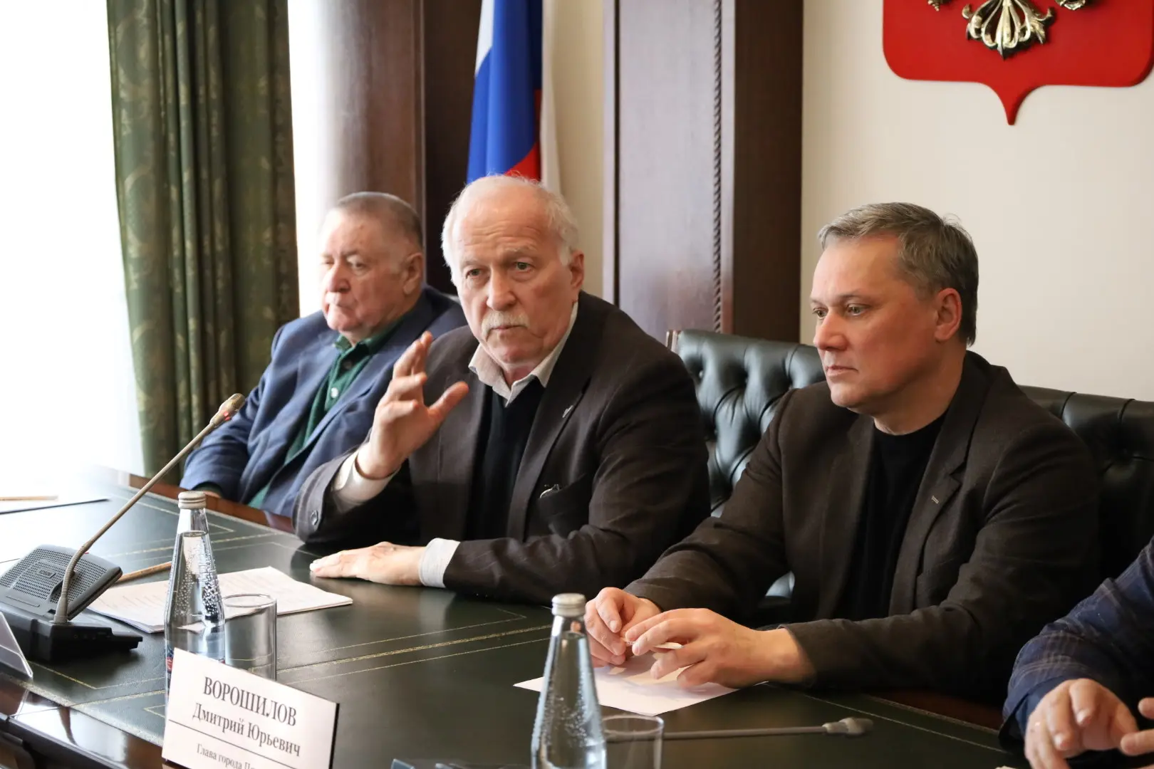 Николай Великдань провел рабочие встречи с депутатами Железноводска, Лермонтова и Пятигорска