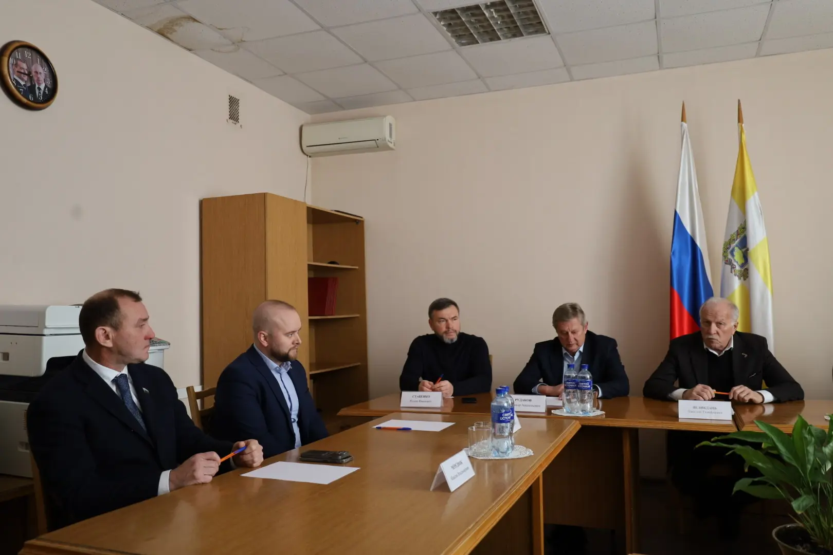 Николай Великдань провел рабочие встречи с депутатами Железноводска, Лермонтова и Пятигорска