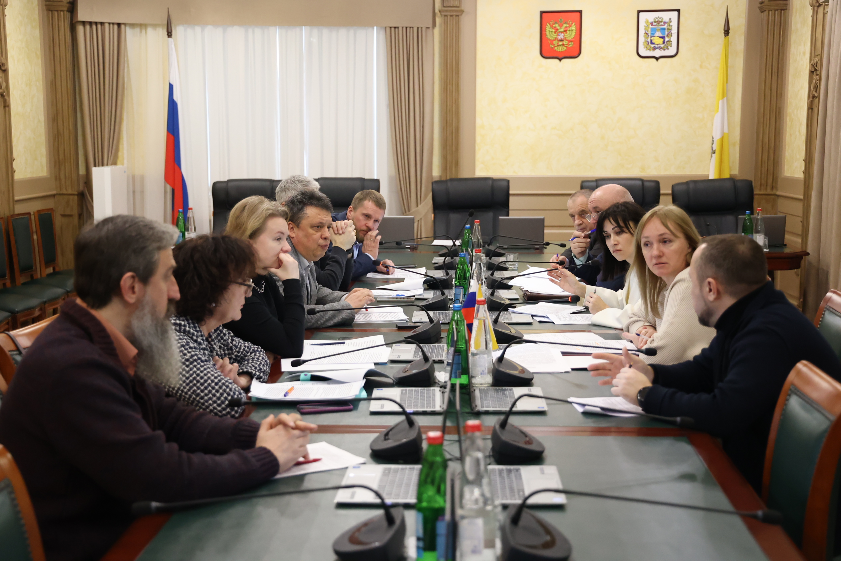 В Думе Ставропольского края продолжается работа над совершенствованием системы установки мемориальных объектов