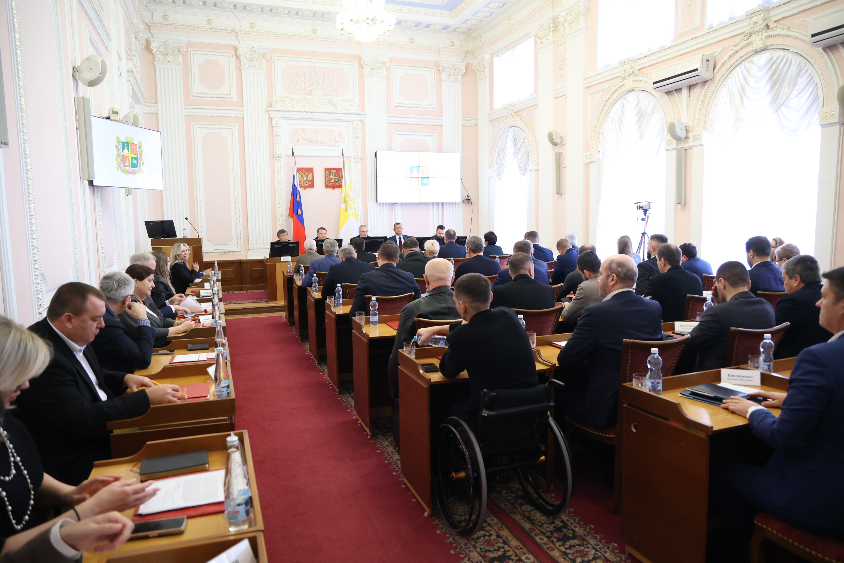 Краевые депутаты приняли участие в заседании ставропольской городской Думы