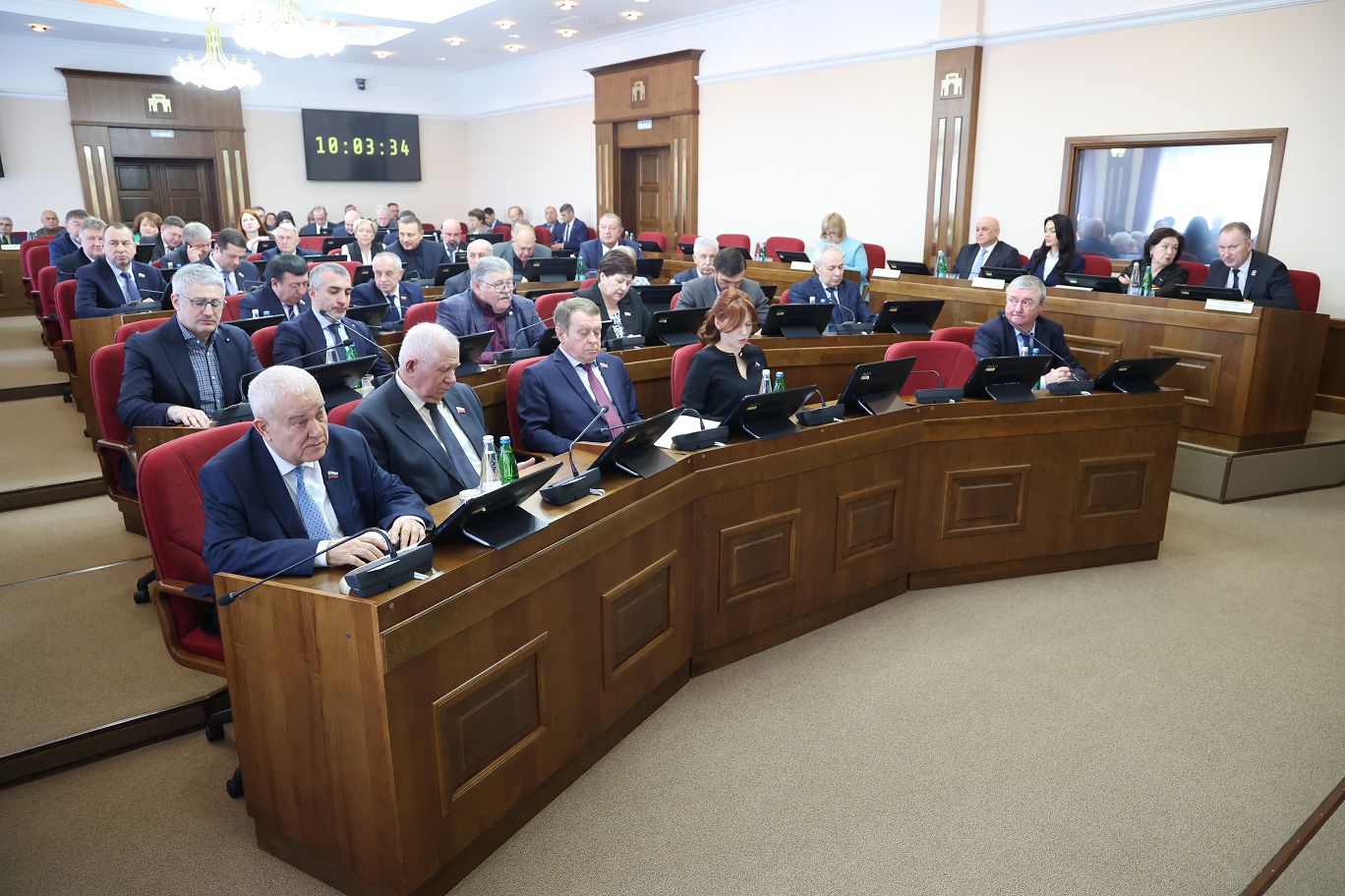 Депутаты краевой Думы внесли изменения в бюджет Ставрополья на 2026 год